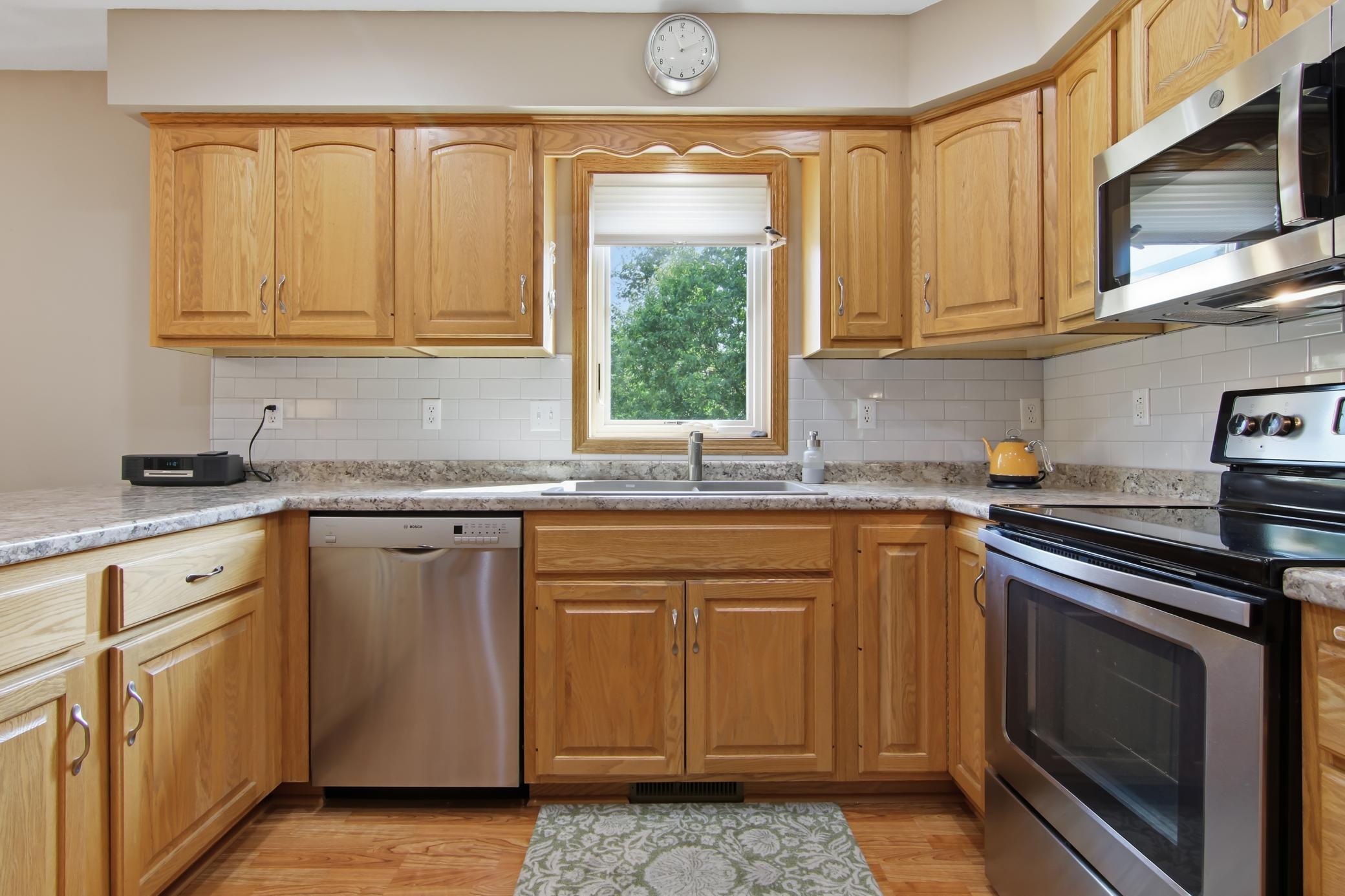899 Wert Road Property Photo 11