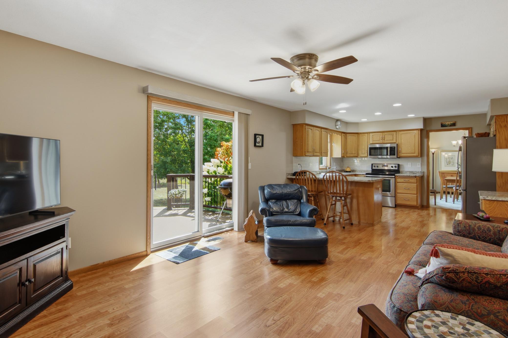899 Wert Road Property Photo 15