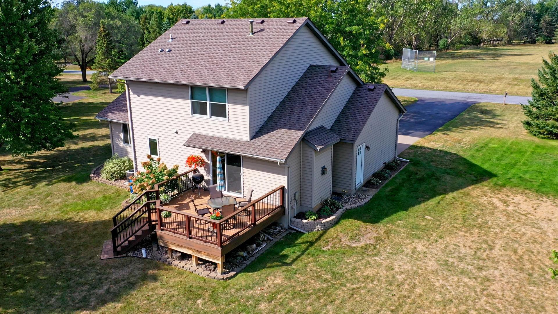 899 Wert Road Property Photo 41