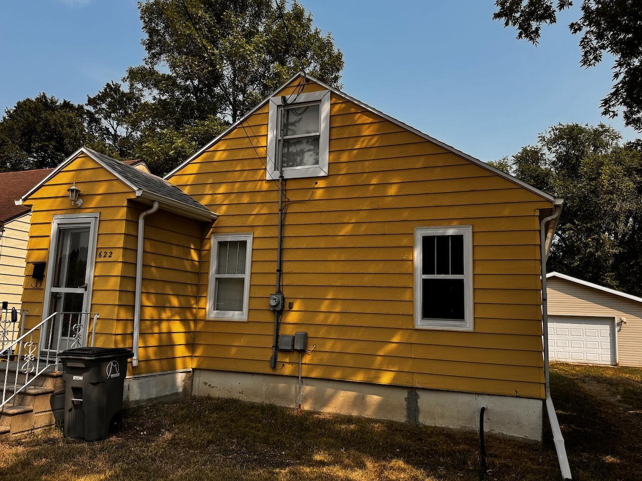622 9th Street N Property Photo 1