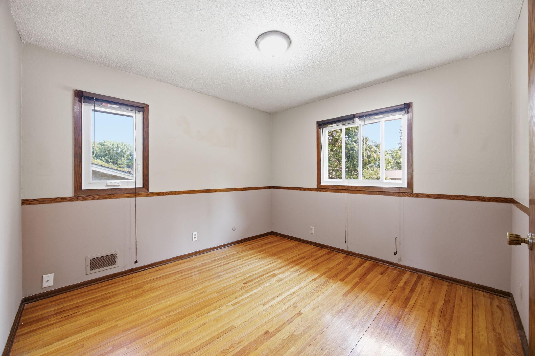 2370 Pleasant View Drive Property Photo 12