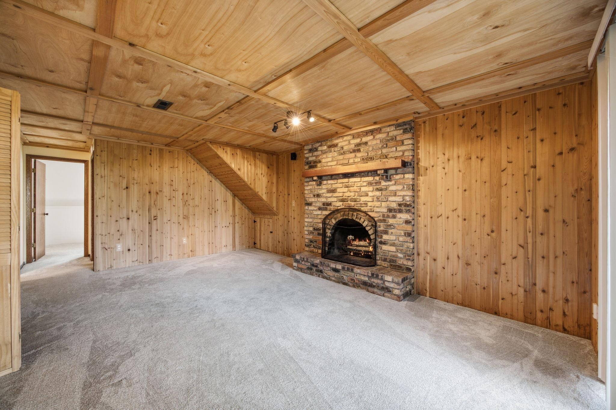 2370 Pleasant View Drive Property Photo 14