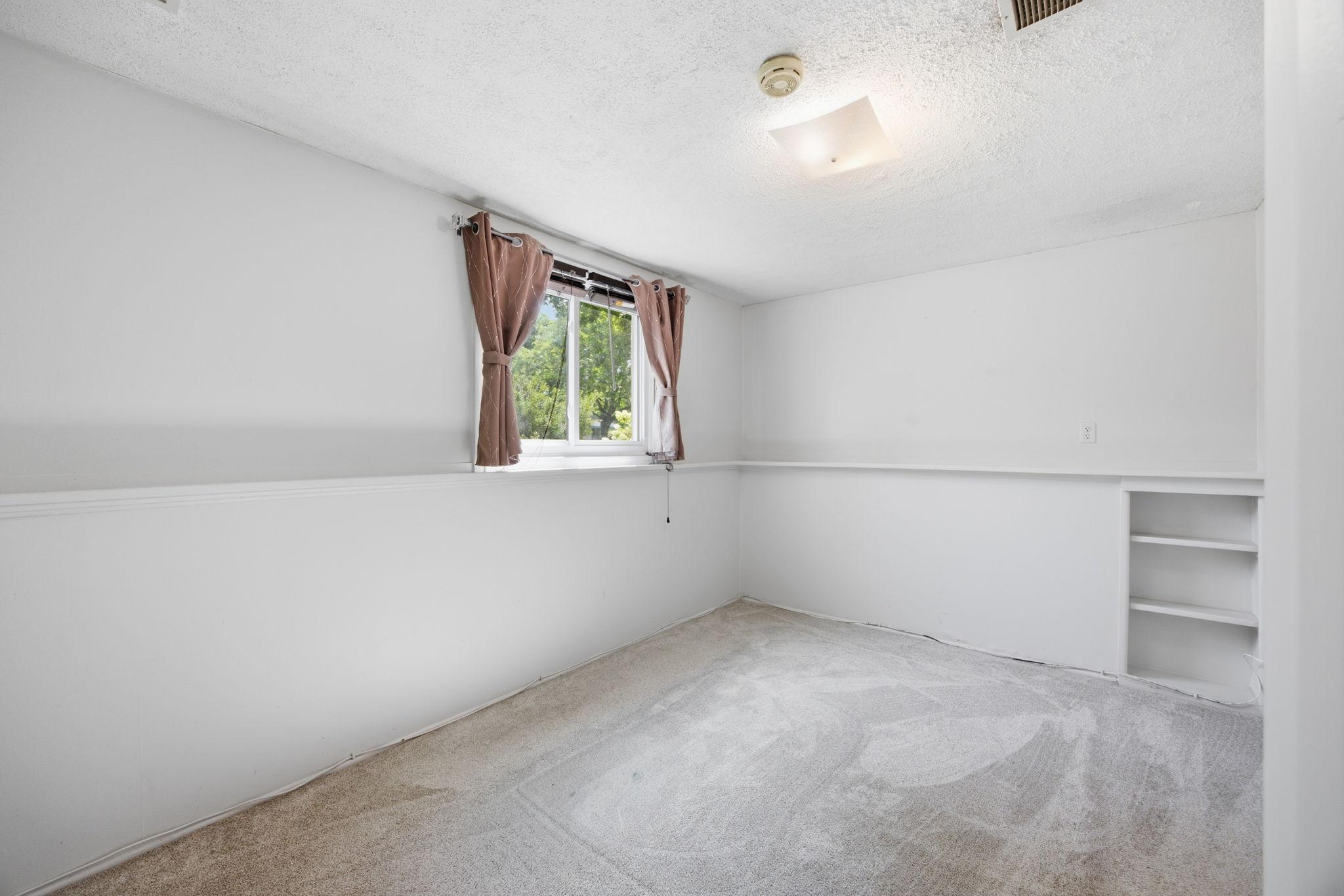 2370 Pleasant View Drive Property Photo 17