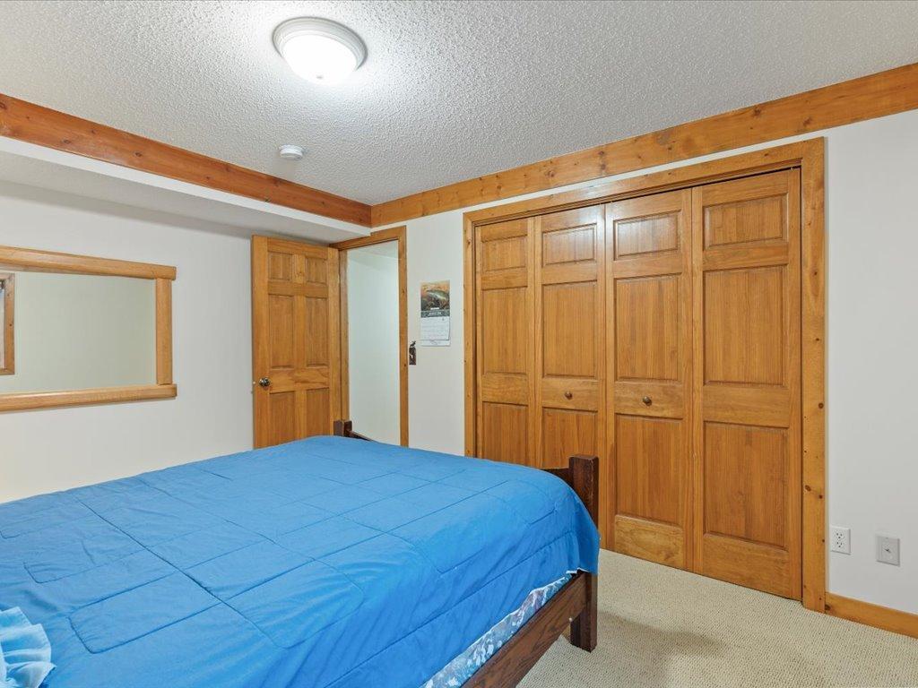 4612 Hemlock Lane Property Photo 18