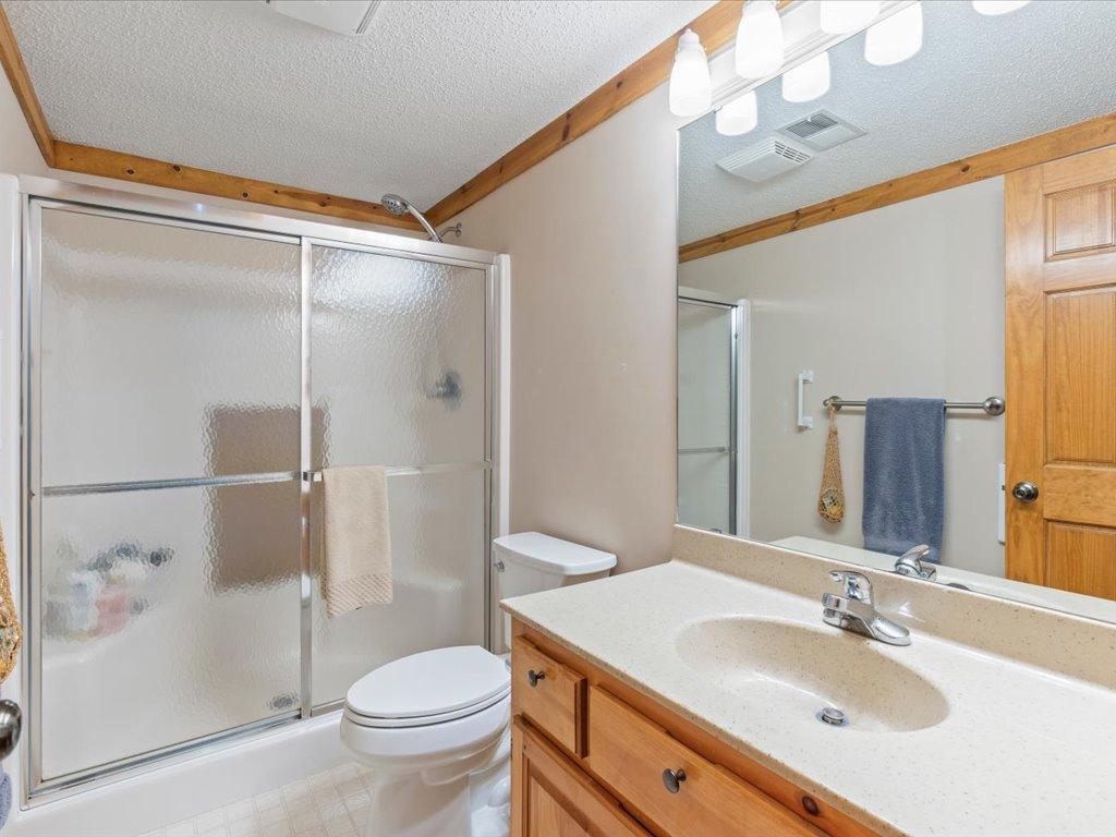 4612 Hemlock Lane Property Photo 20