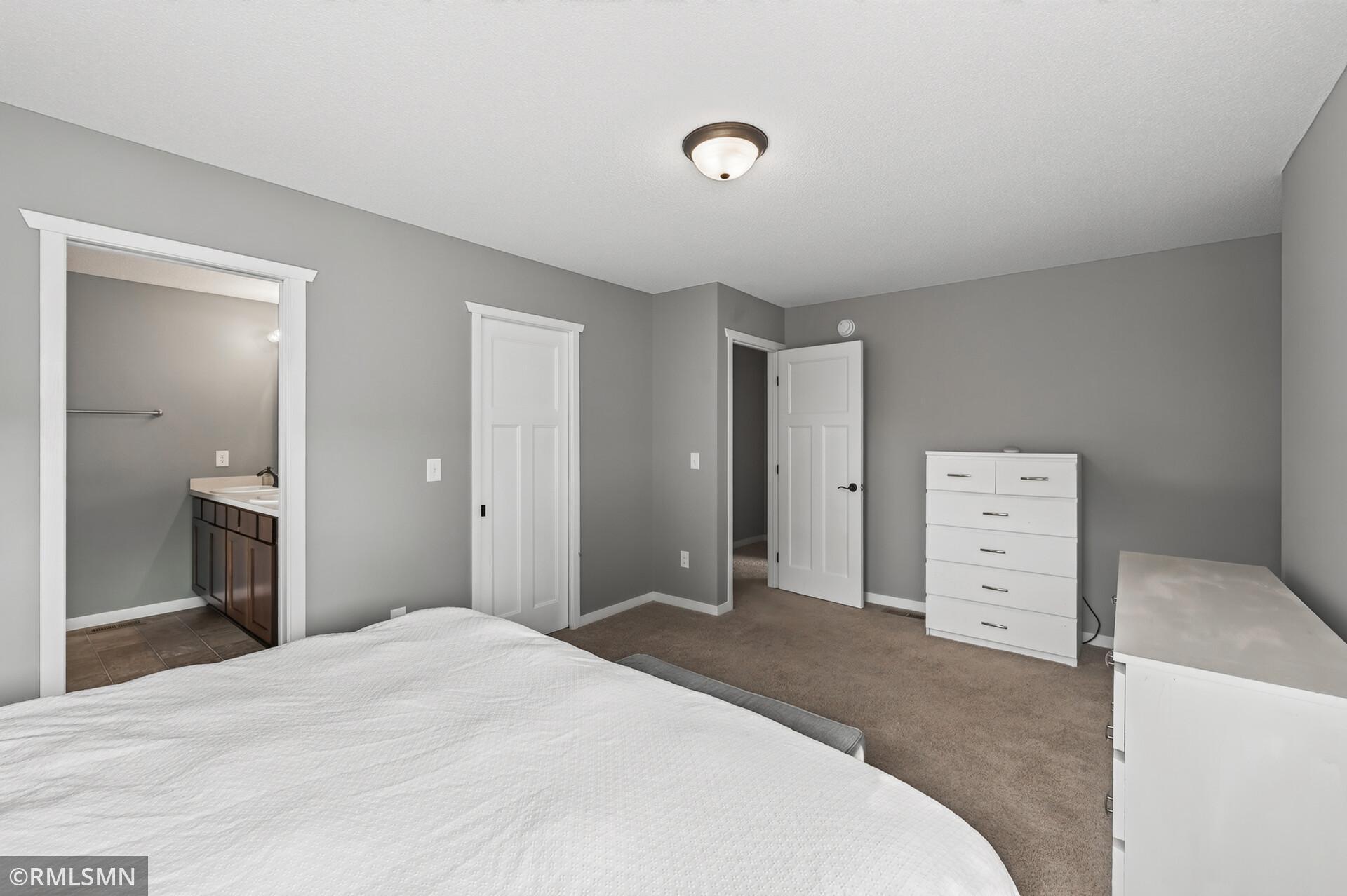 1289 County Road D Circle E A Property Photo 25