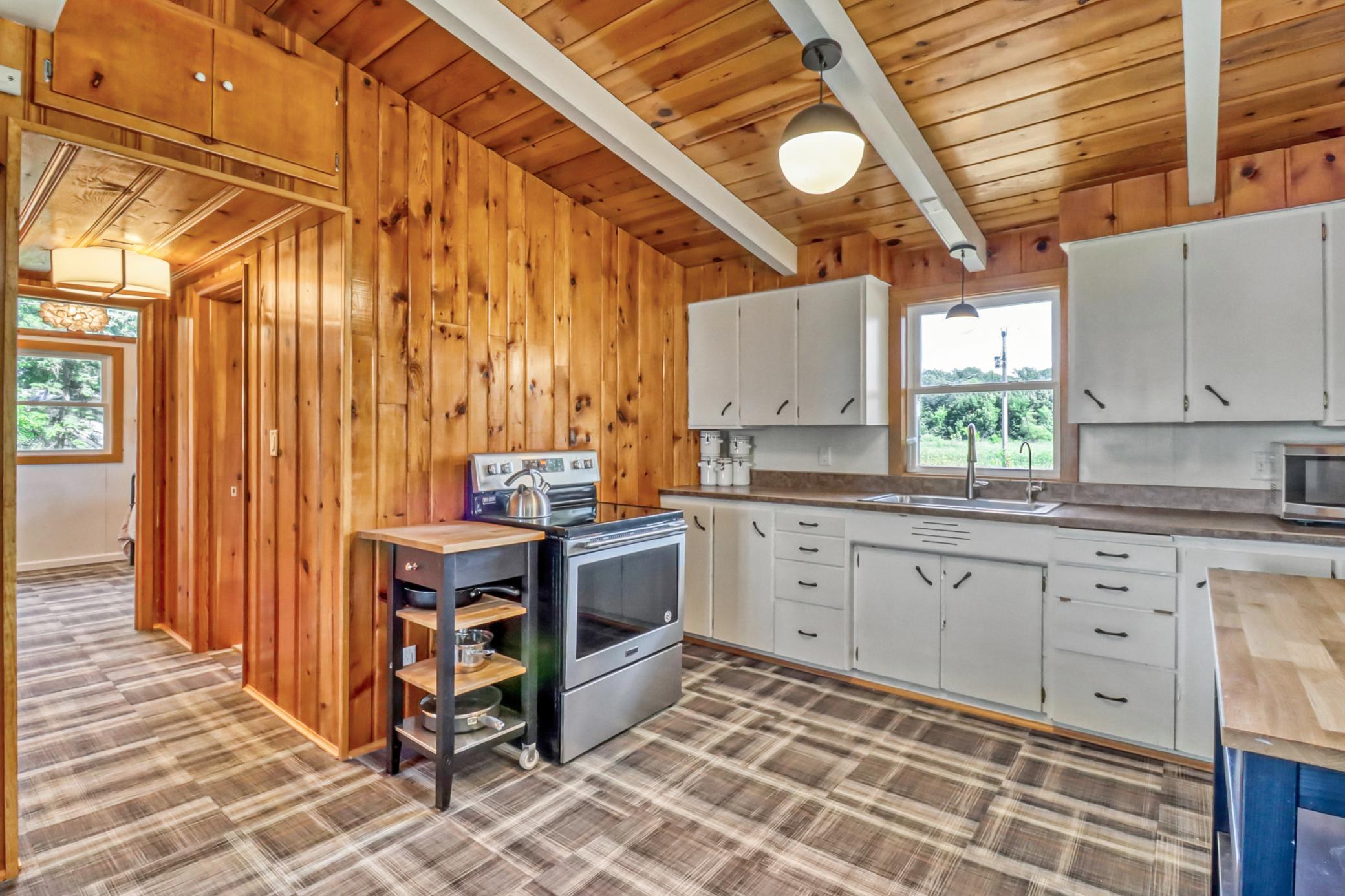20971 Summer Haven Road Property Photo 13