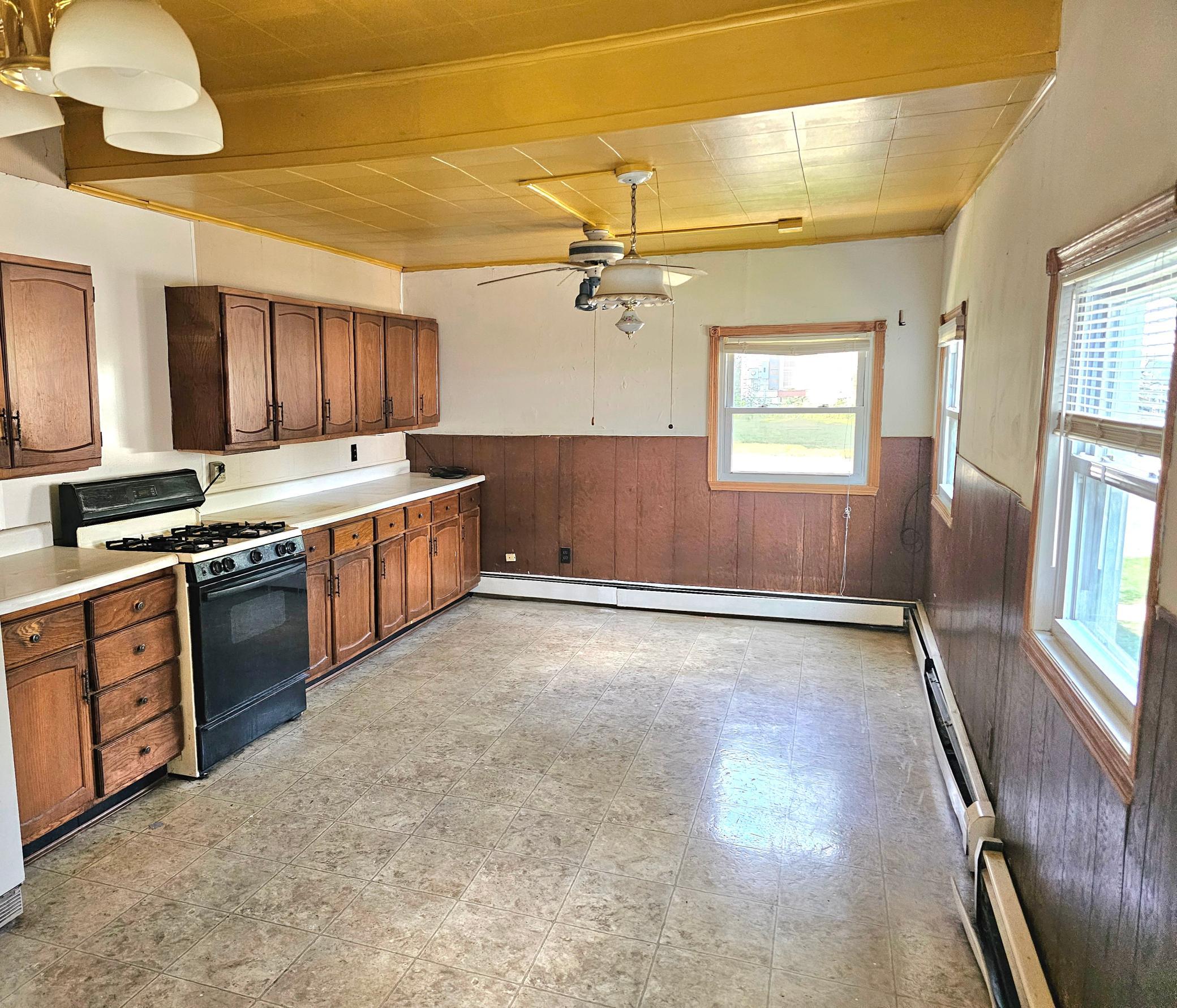 801 5th Street Sw Property Photo 3