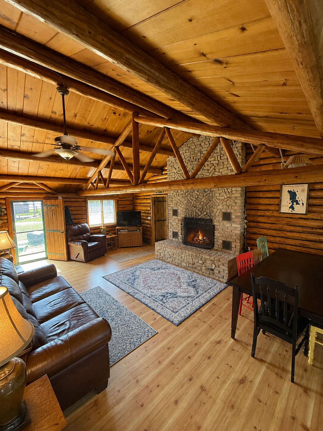 15184 Lower Sandy Road Property Photo 3