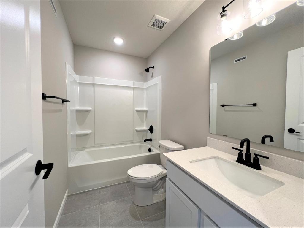 2665 Paddock Path Property Photo 18