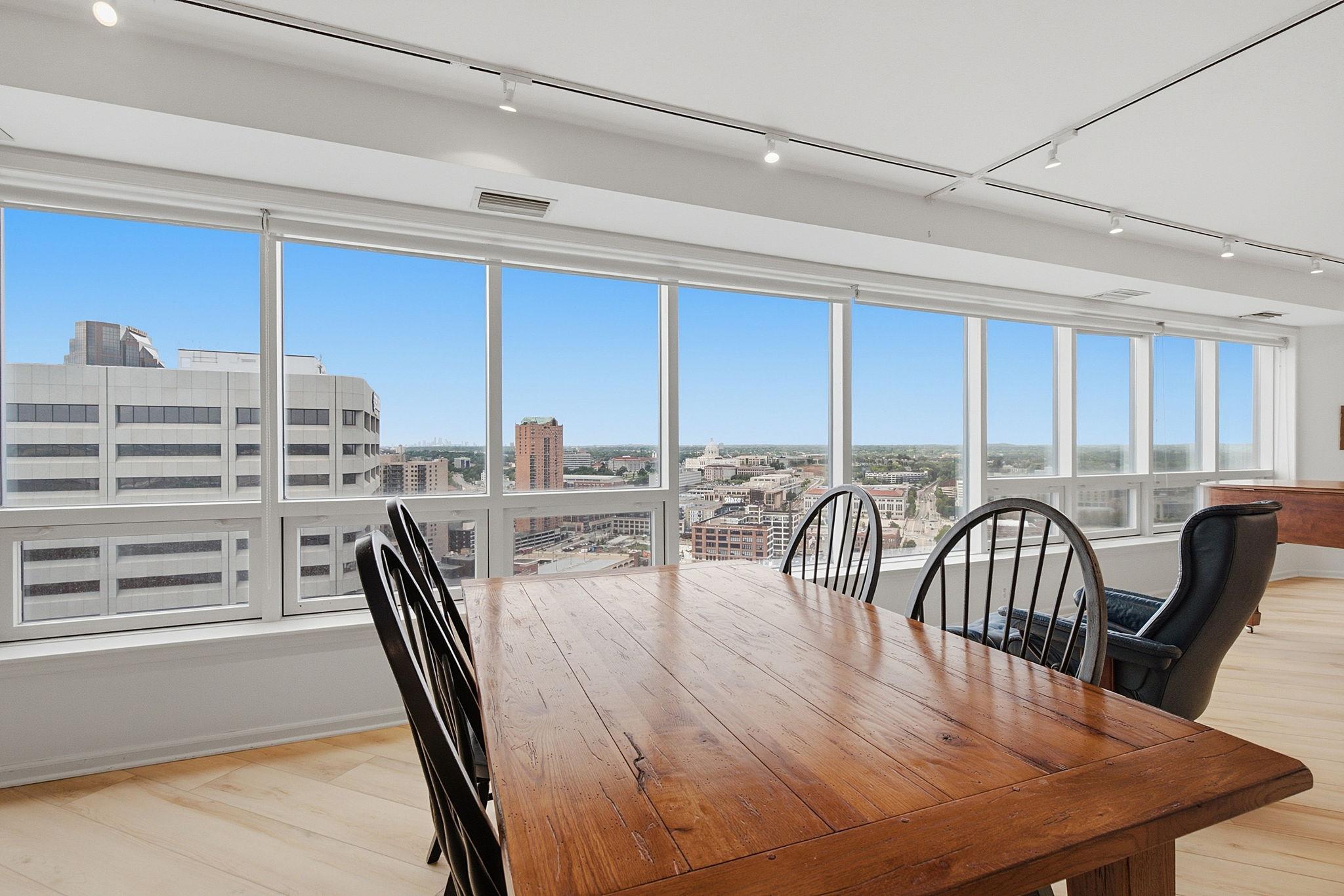 168 6th Street E 3101 Property Photo 4
