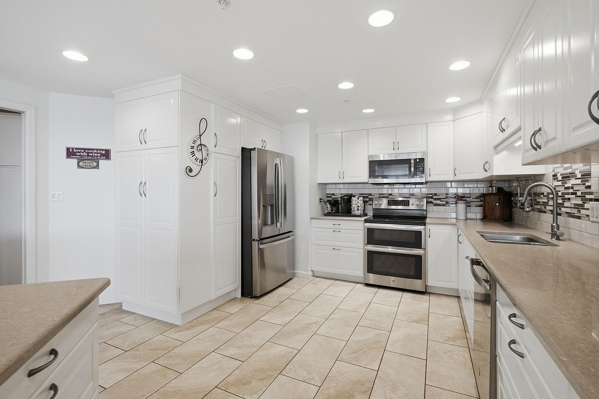 168 6th Street E 3101 Property Photo 14
