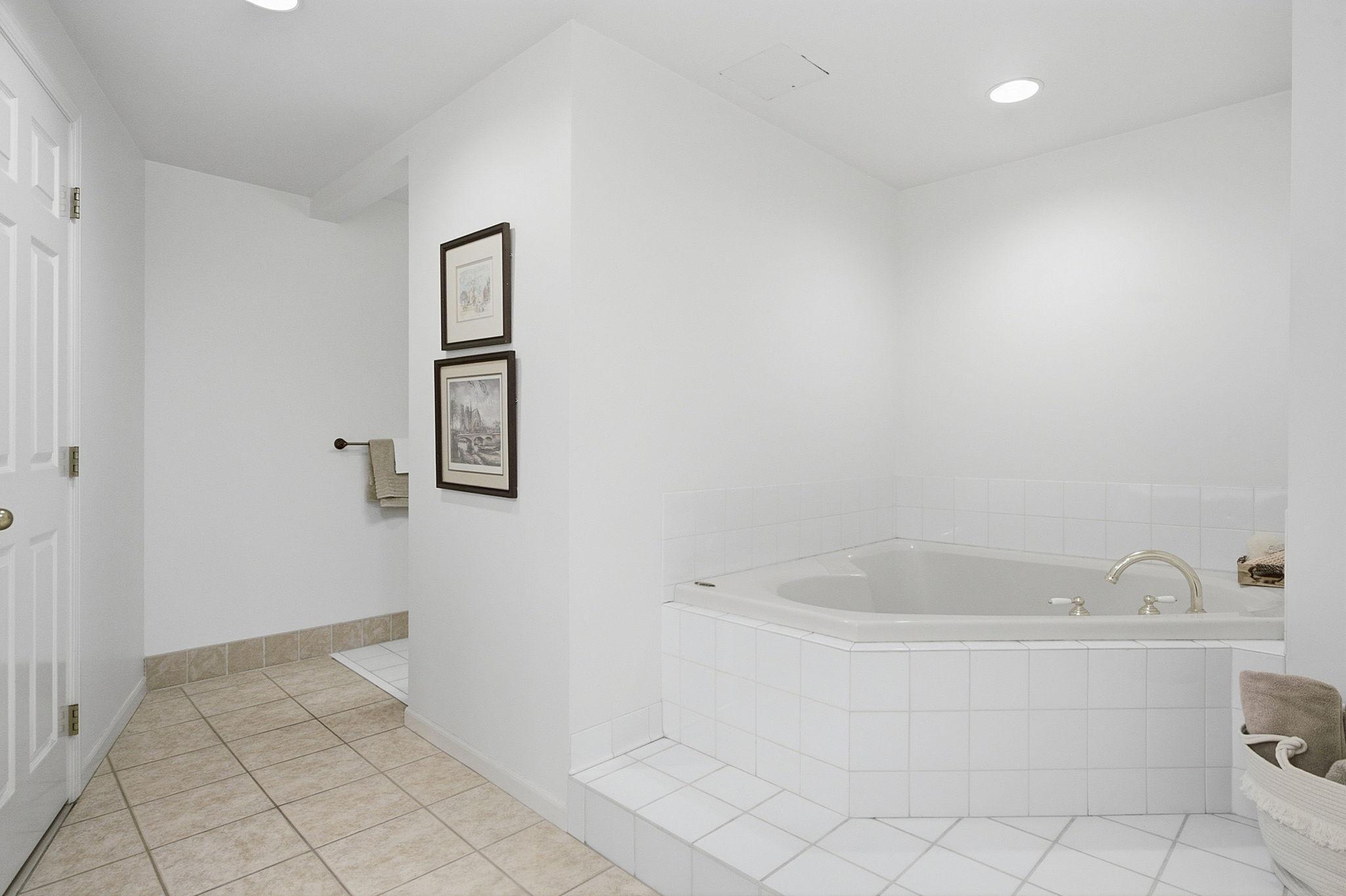 168 6th Street E 3101 Property Photo 26