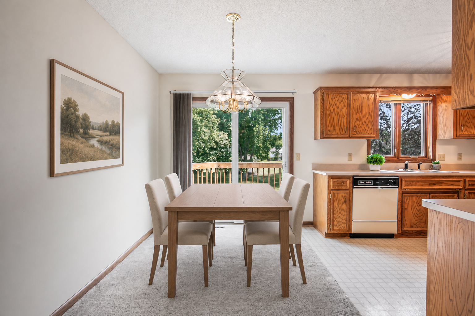 972 Pointe Way Property Photo 4