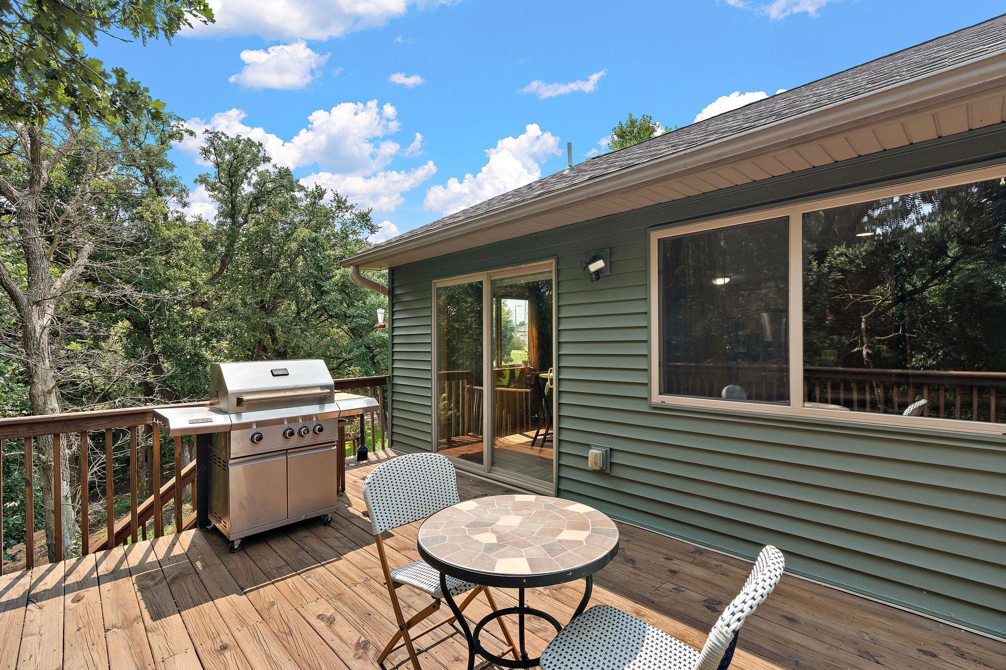 2823 Dunlap Lane Se Property Photo 4