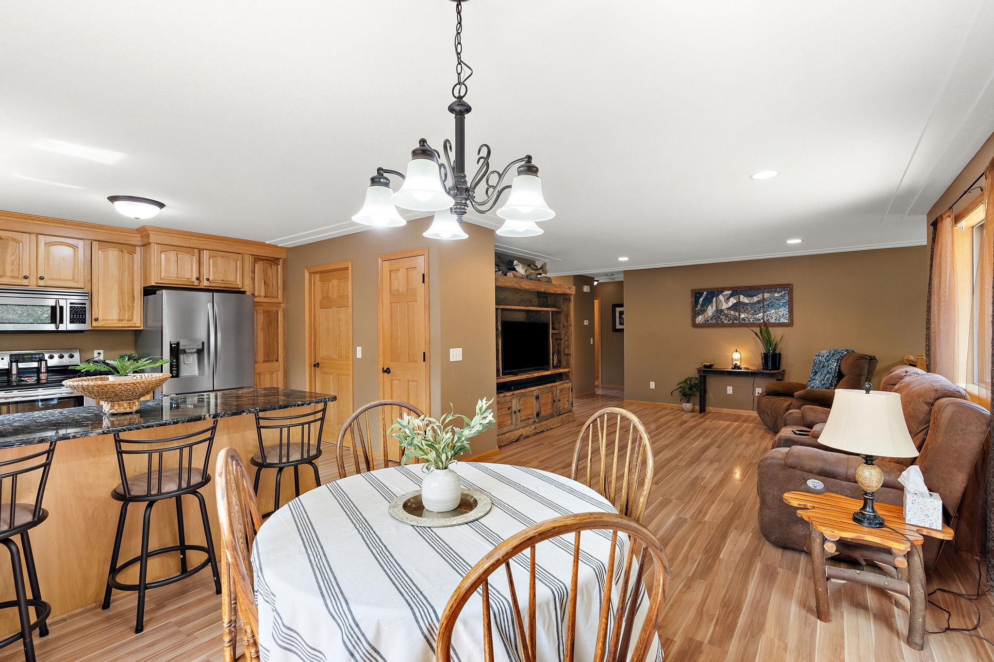 2823 Dunlap Lane Se Property Photo 13