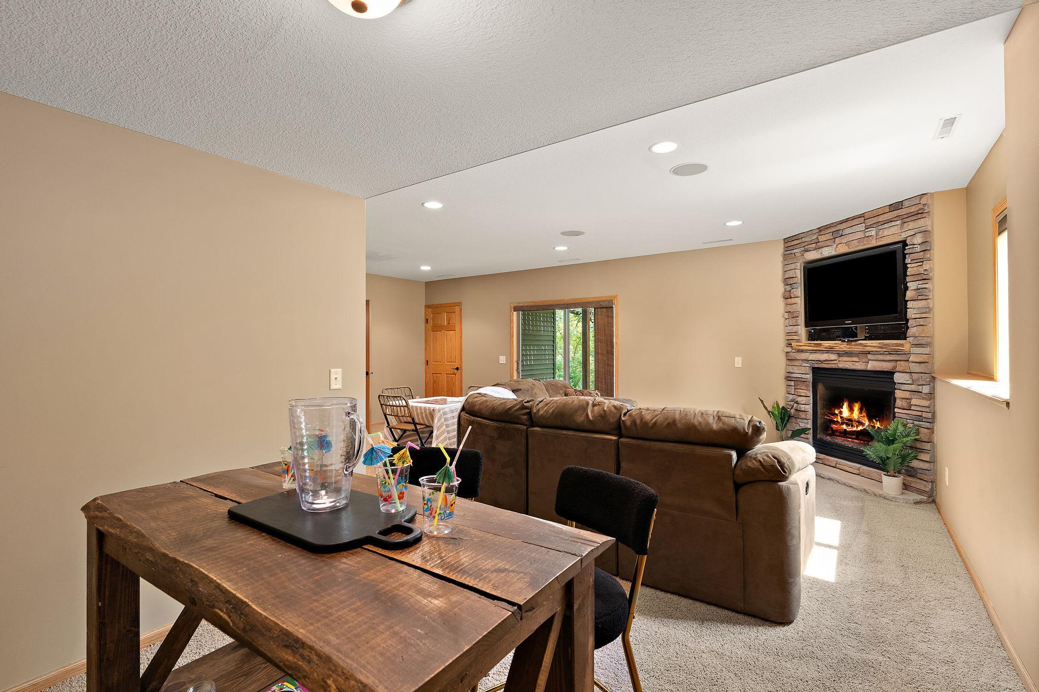 2823 Dunlap Lane Se Property Photo 23
