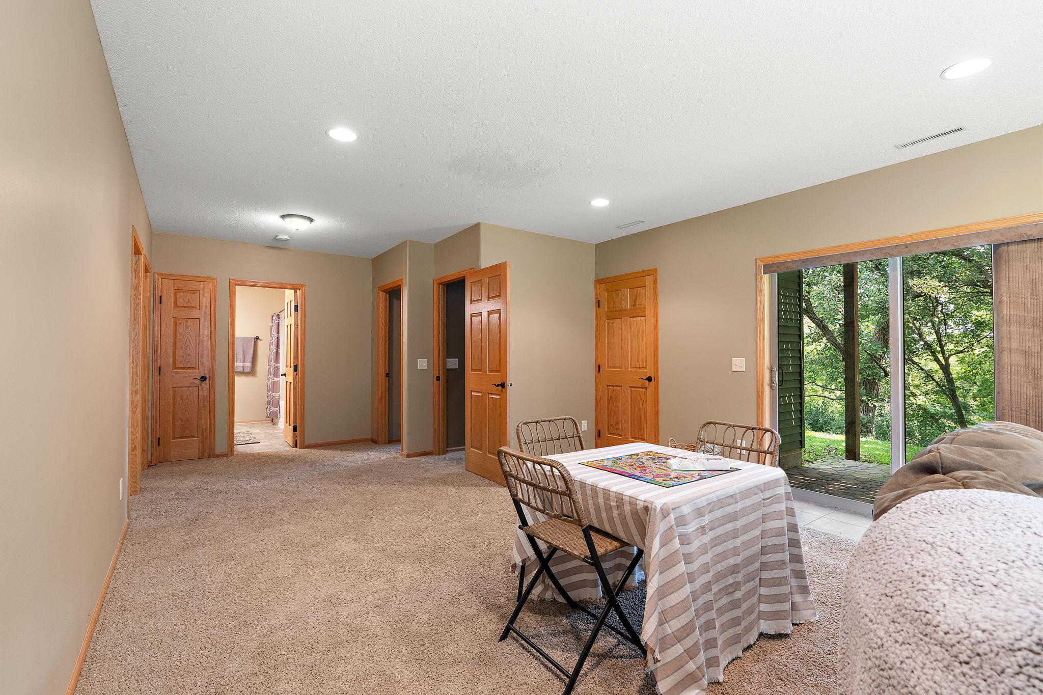 2823 Dunlap Lane Se Property Photo 25