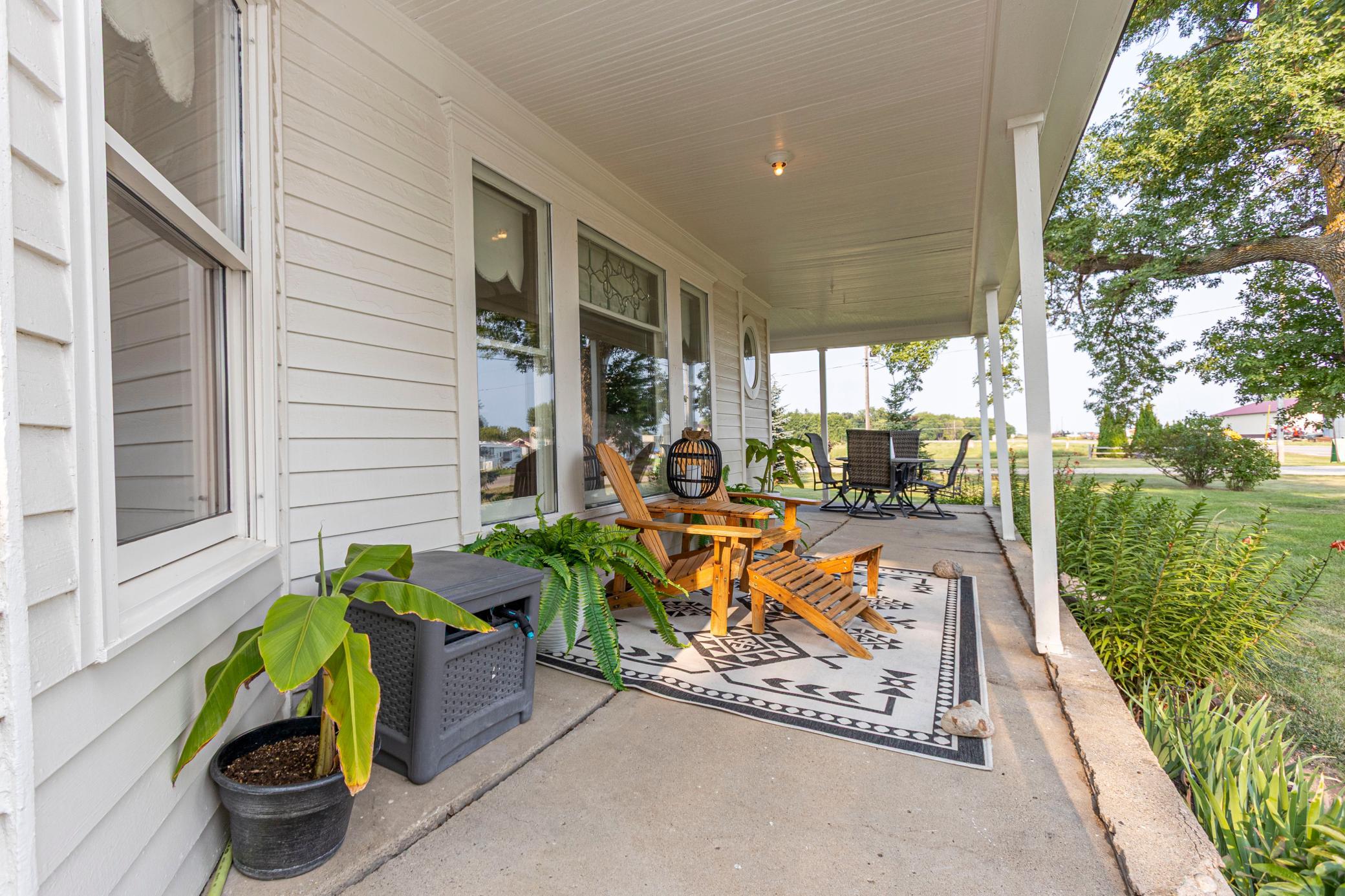 619 Railroad Street Property Photo 34