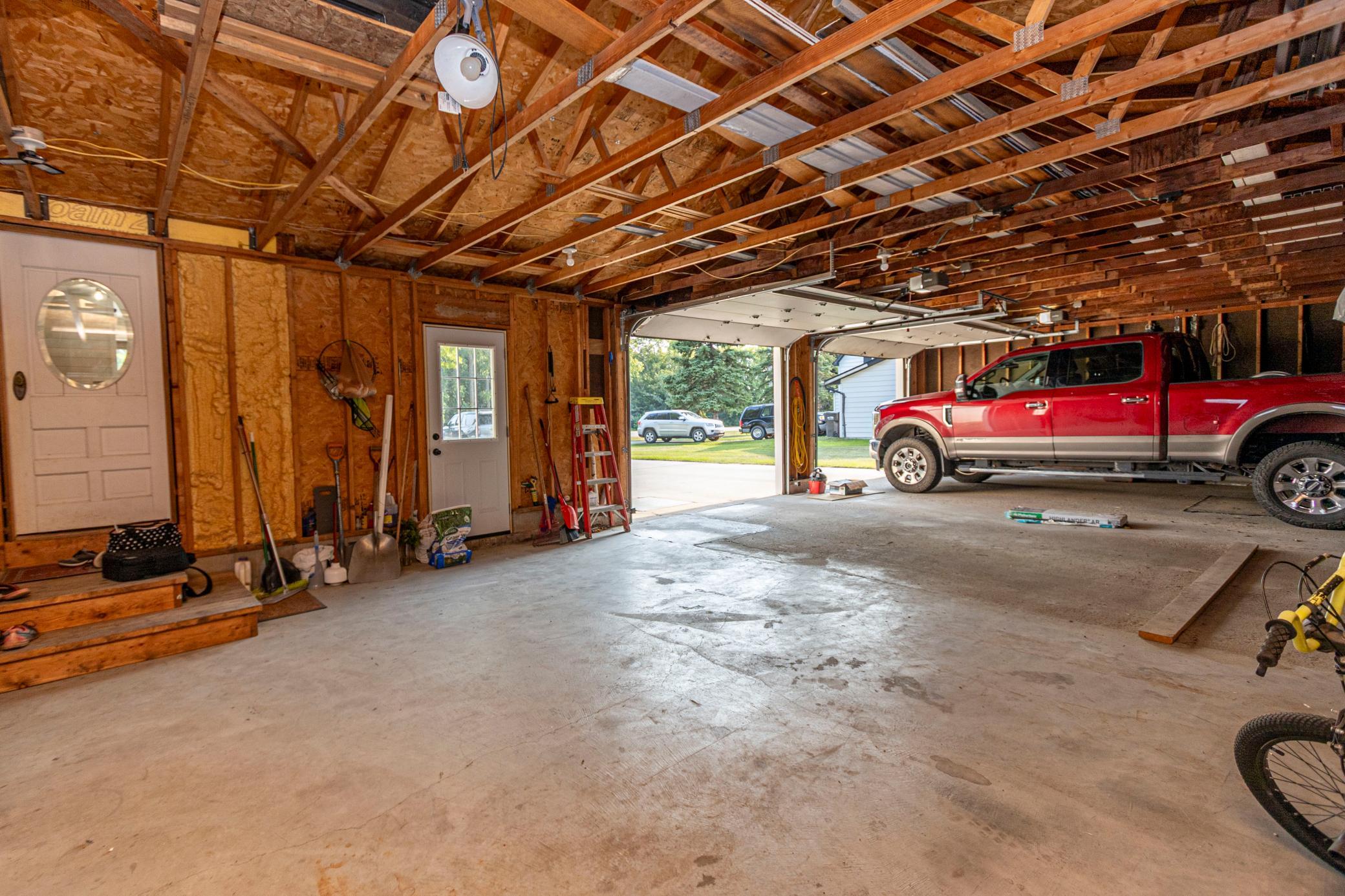 619 Railroad Street Property Photo 45