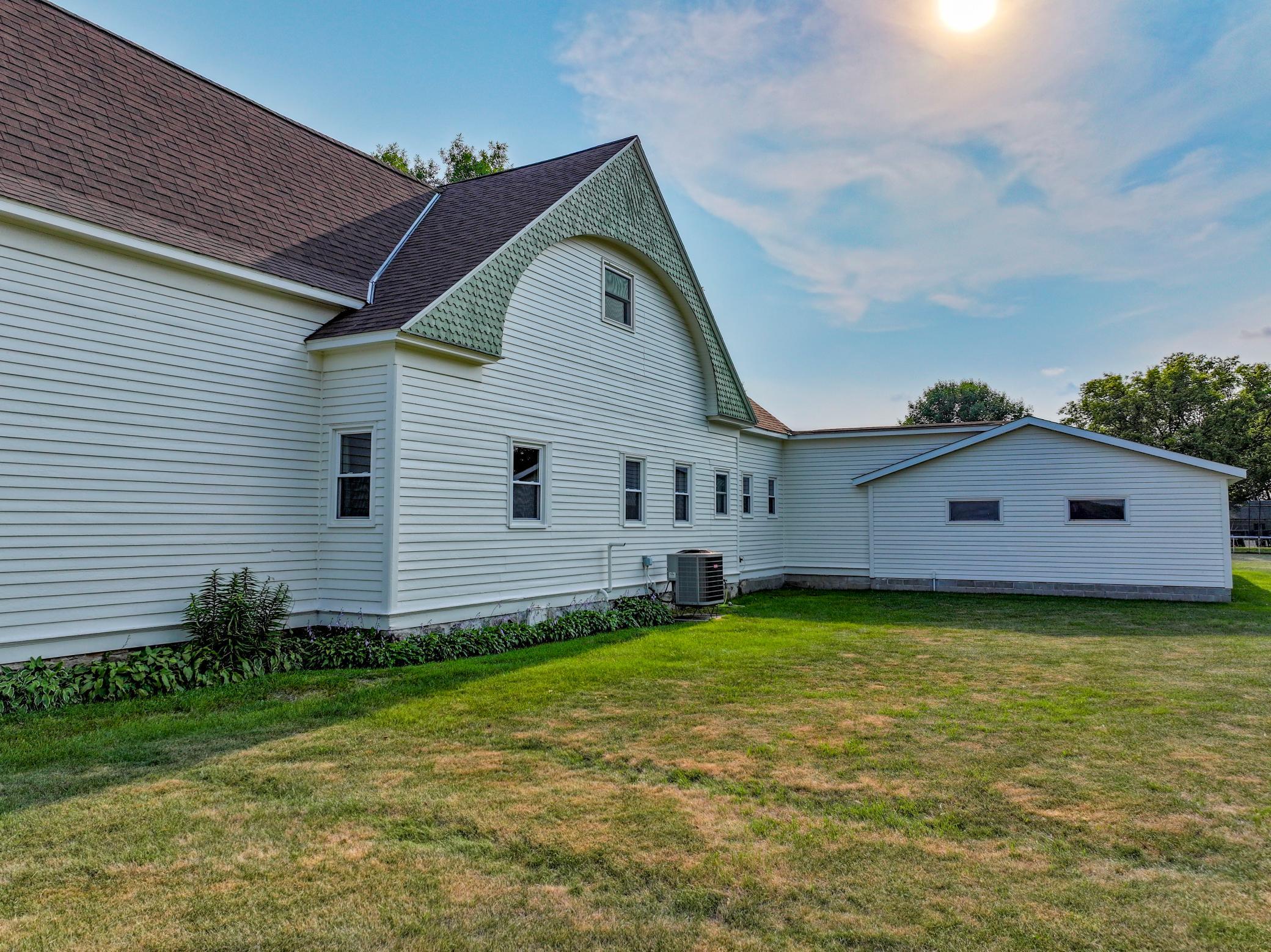 619 Railroad Street Property Photo 52