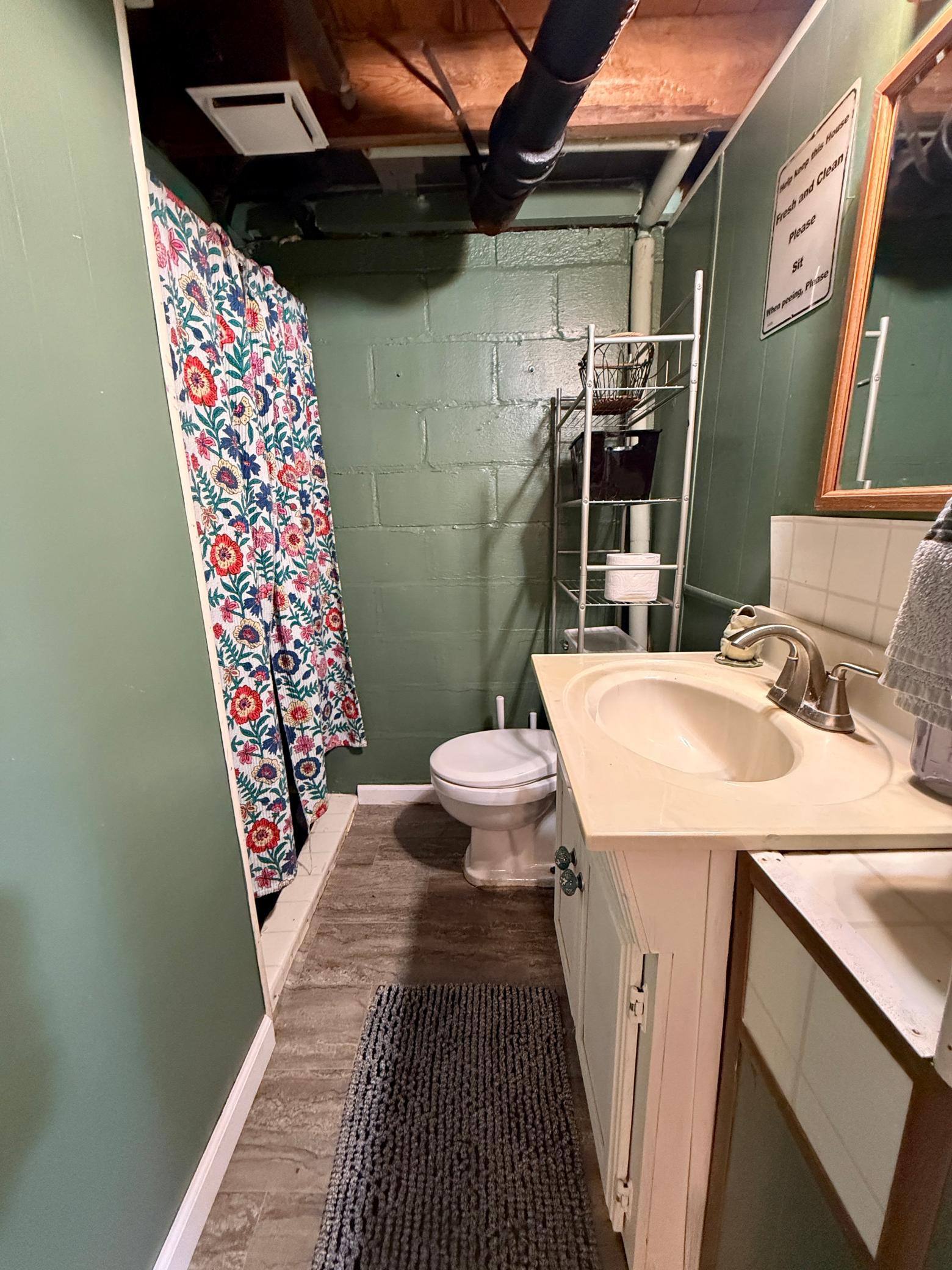 5648 Fairview Road Property Photo 37