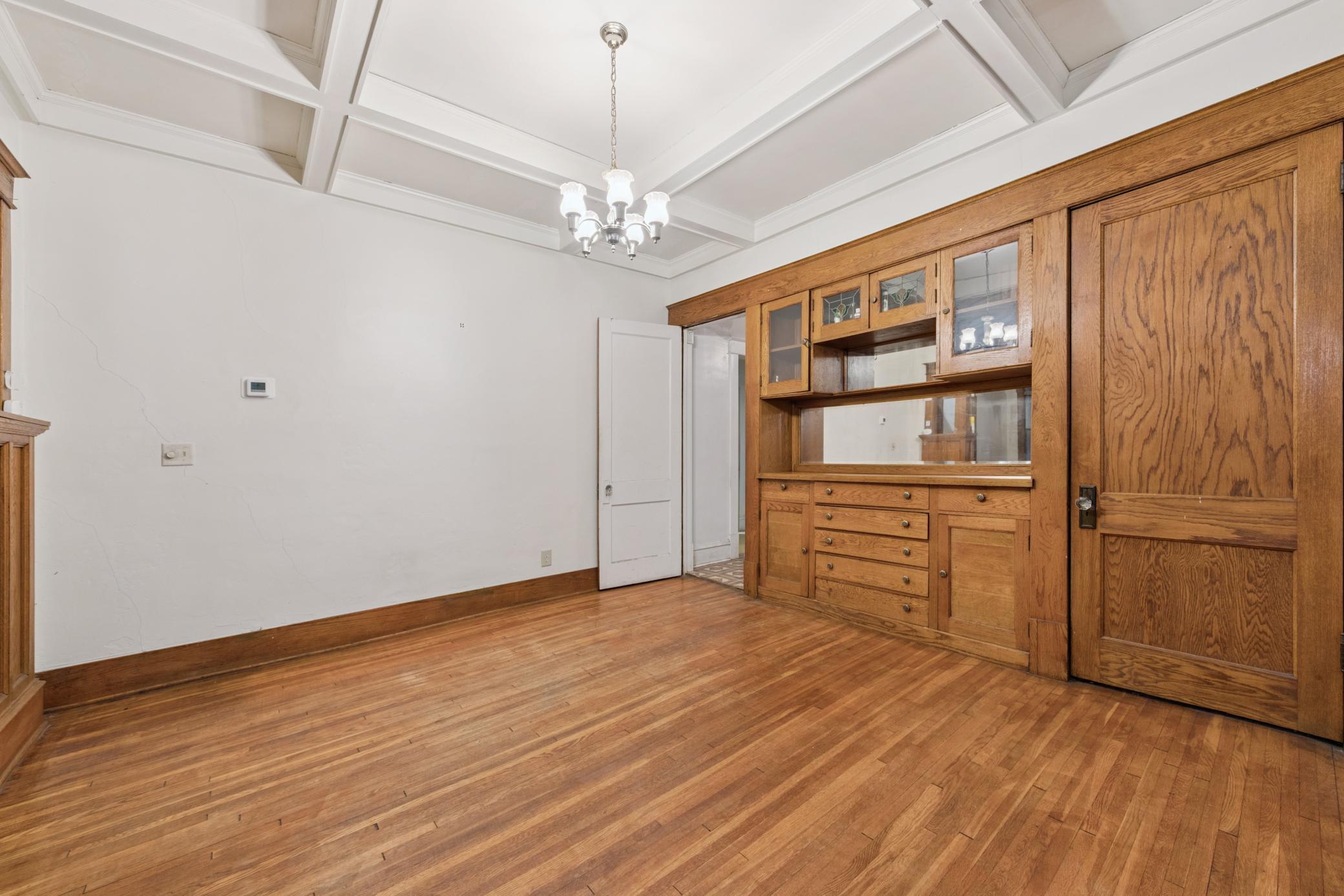 652 Dayton Avenue Property Photo 10