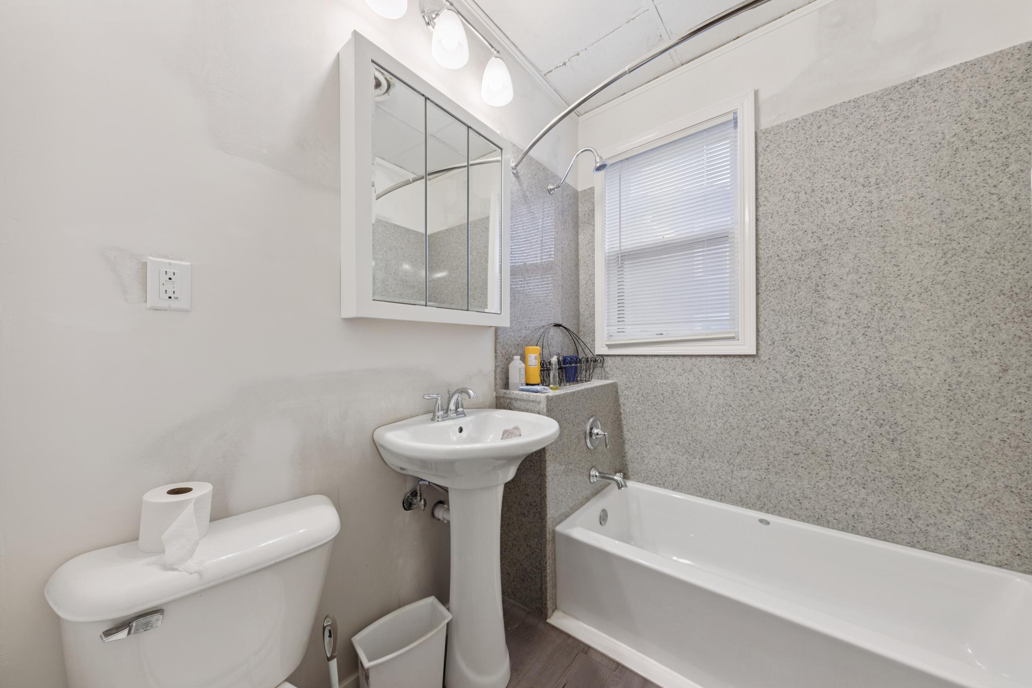 652 Dayton Avenue Property Photo 15