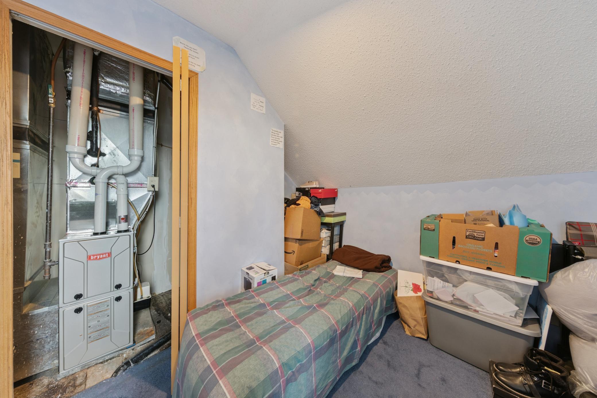652 Dayton Avenue Property Photo 16