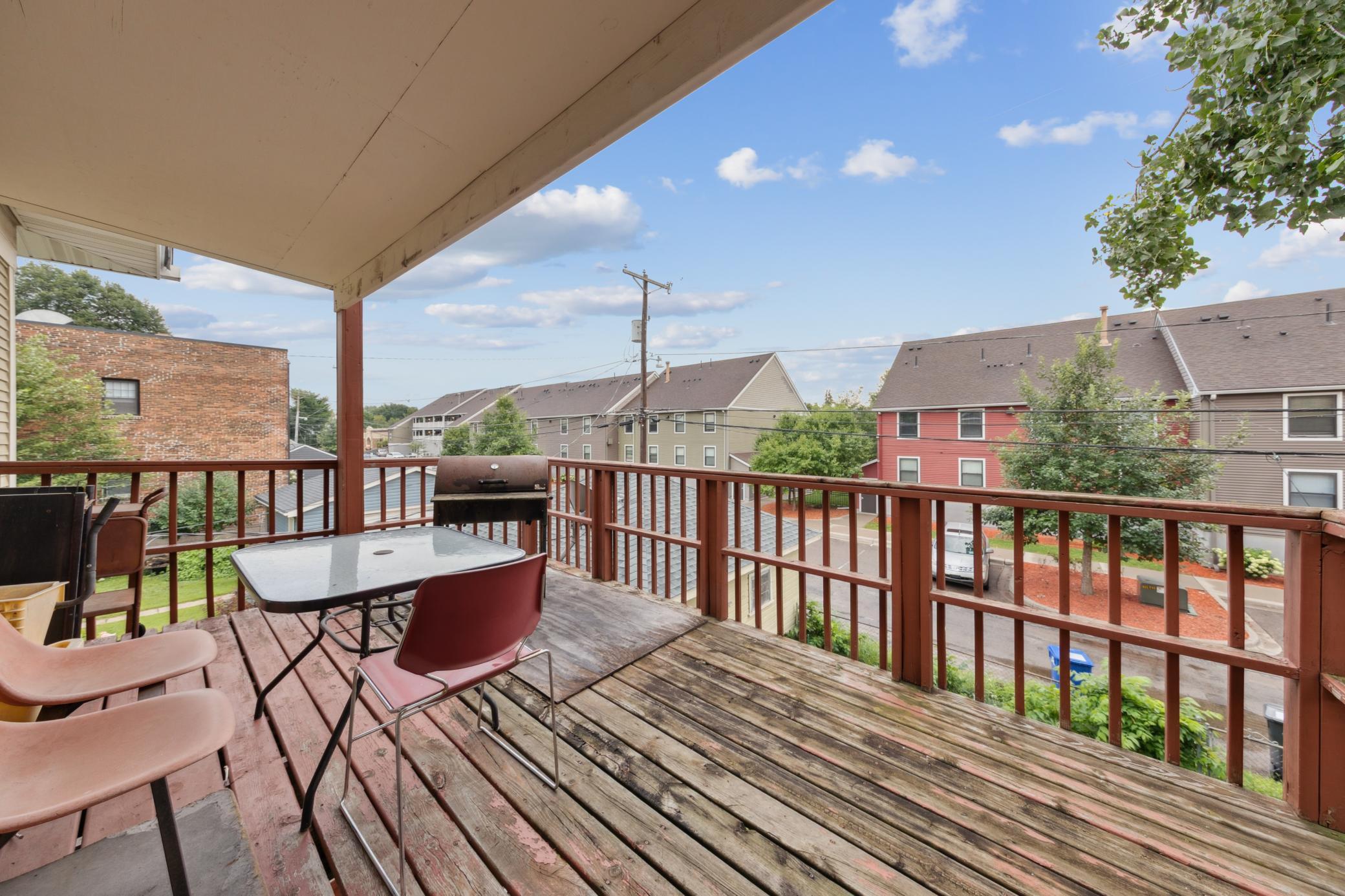 652 Dayton Avenue Property Photo 18