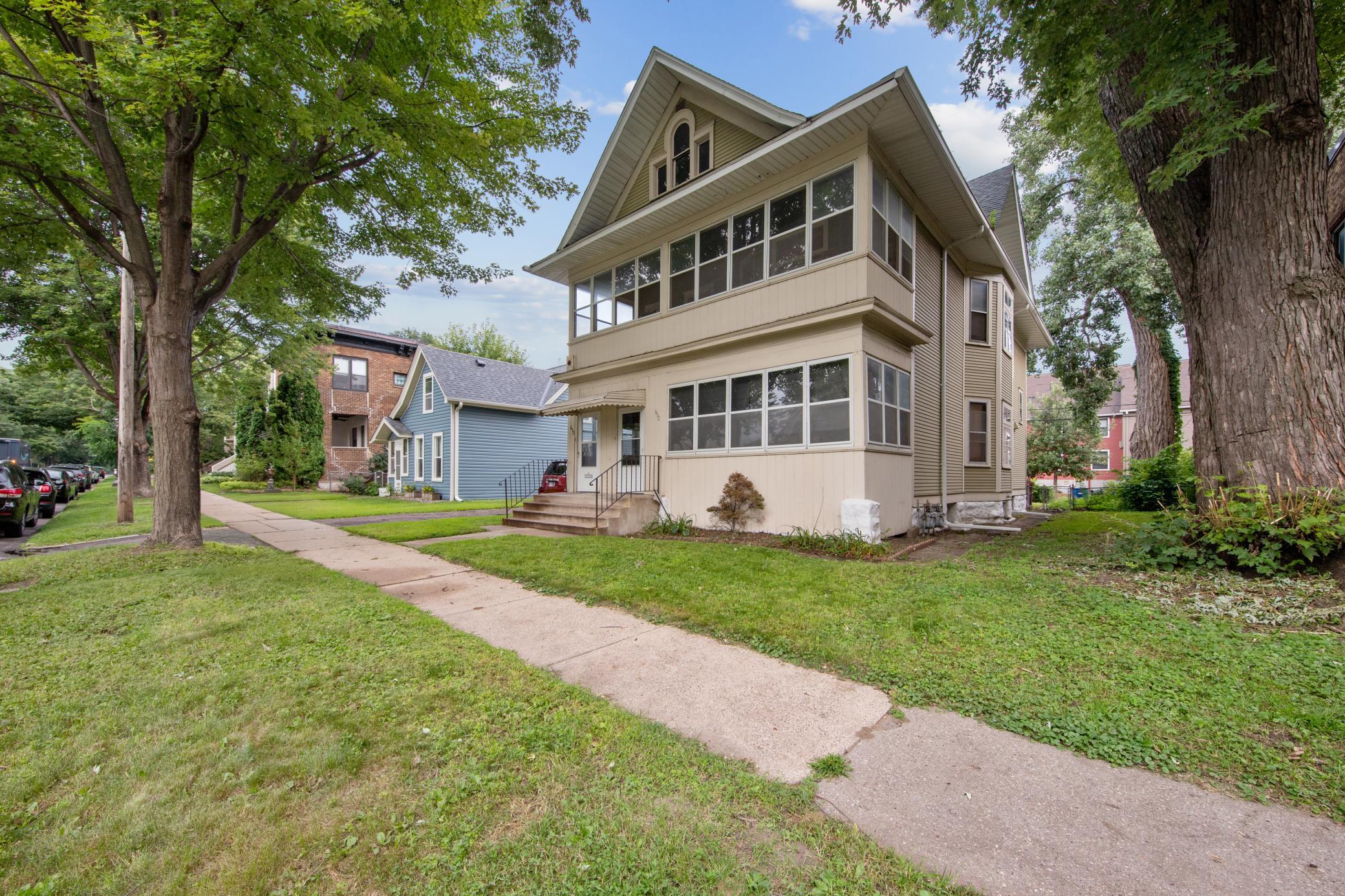 652 Dayton Avenue Property Photo 21
