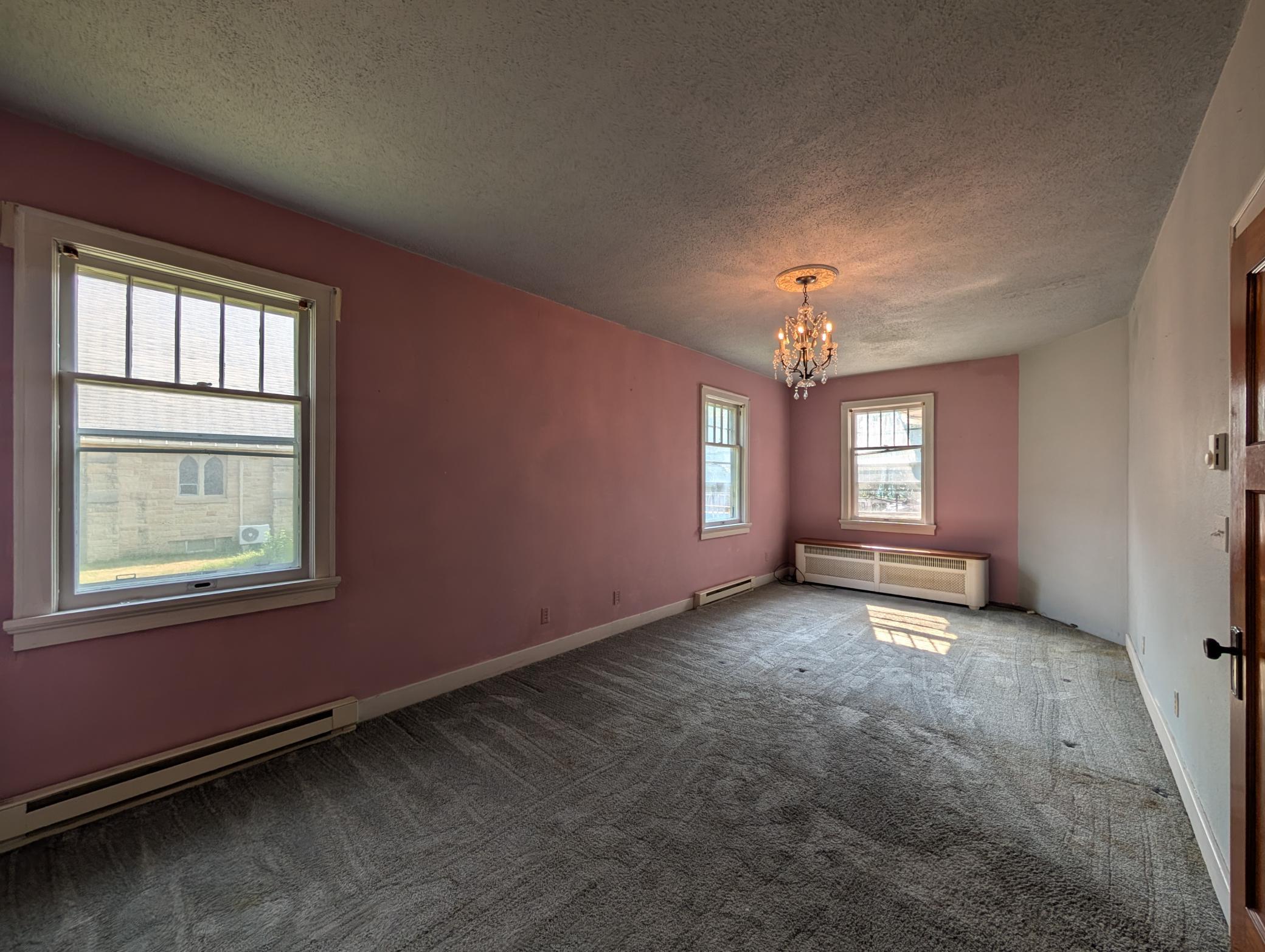 307 Saint Olaf Avenue N Property Photo 11
