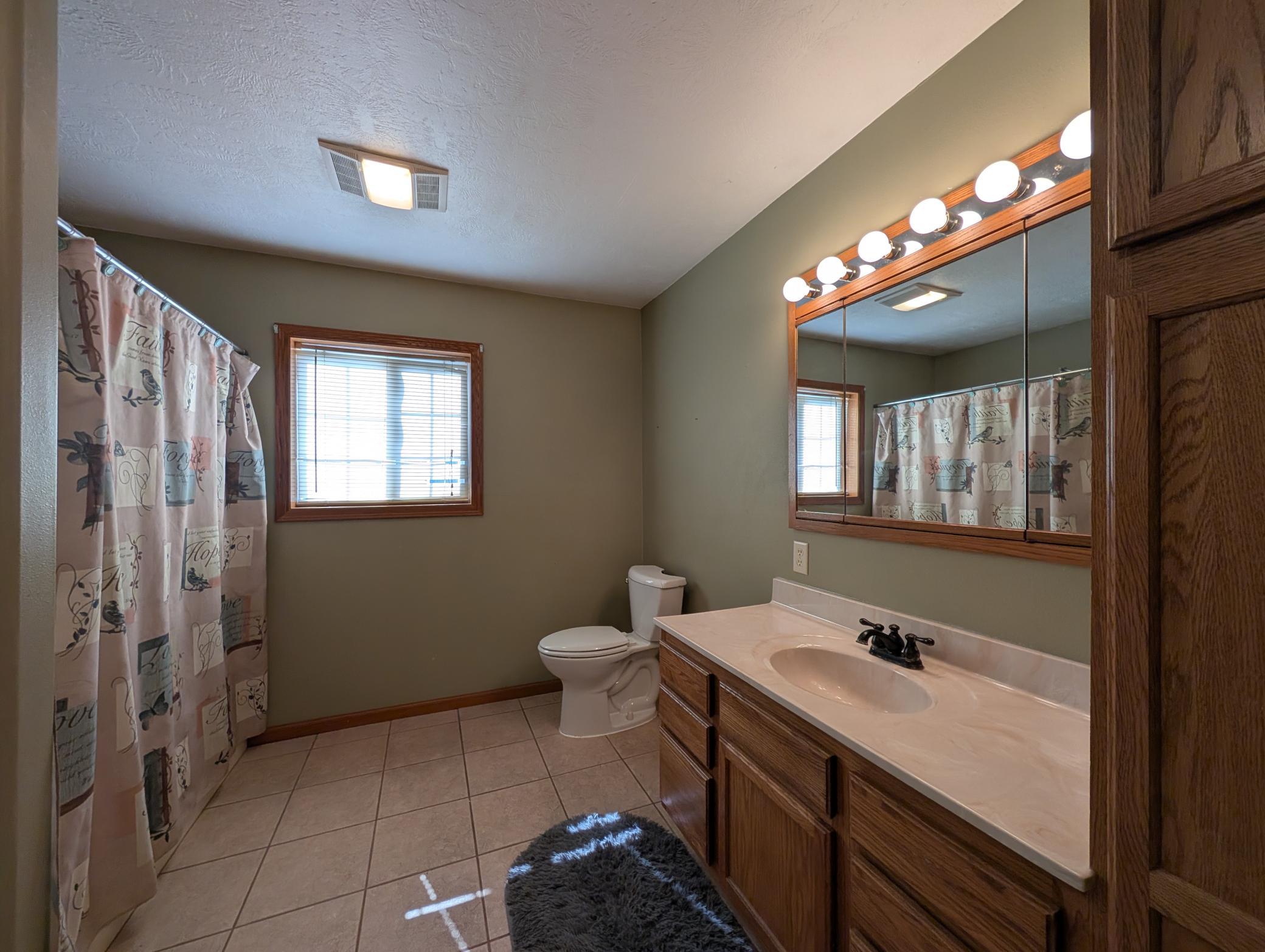 307 Saint Olaf Avenue N Property Photo 15