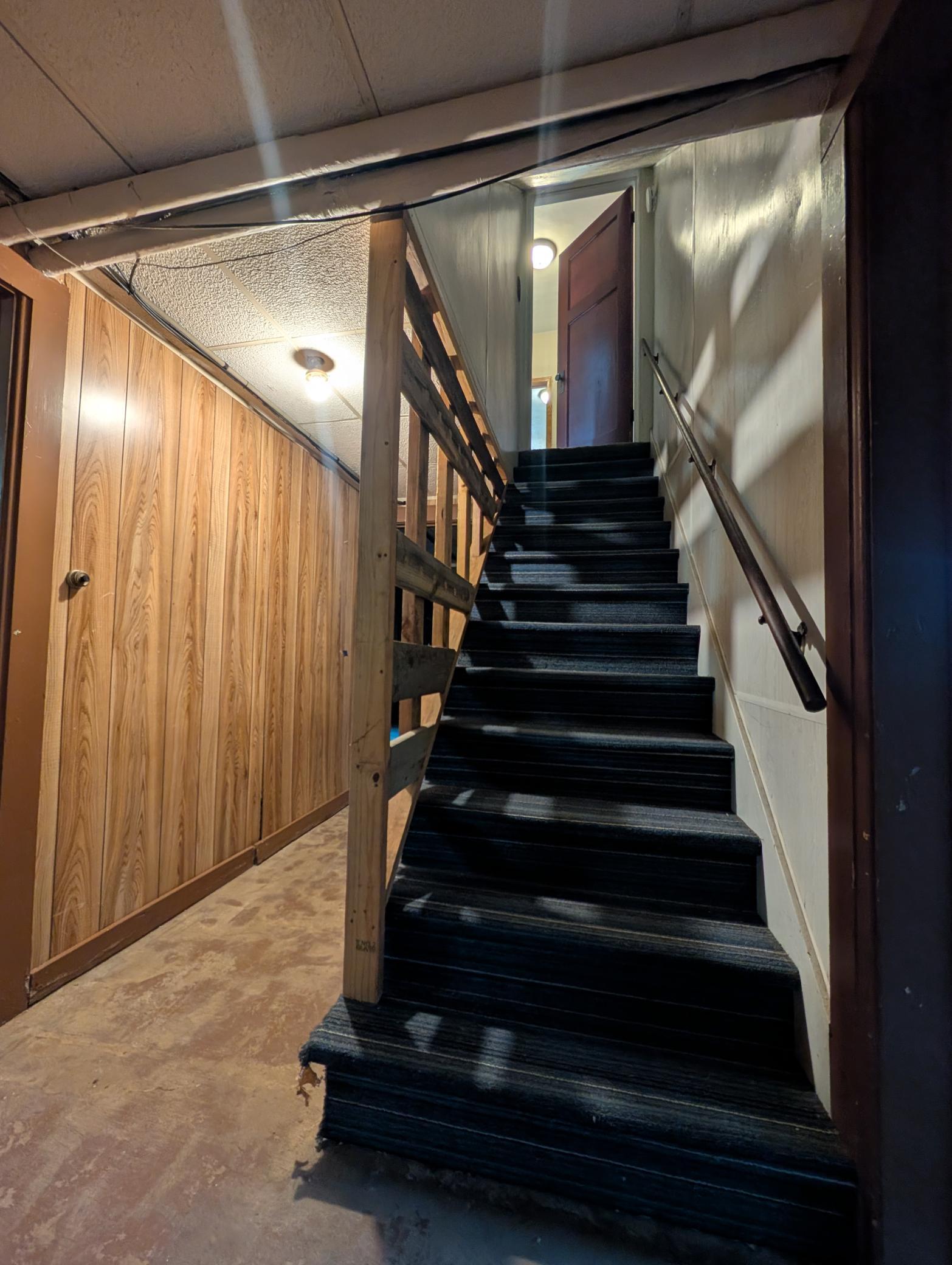 307 Saint Olaf Avenue N Property Photo 33