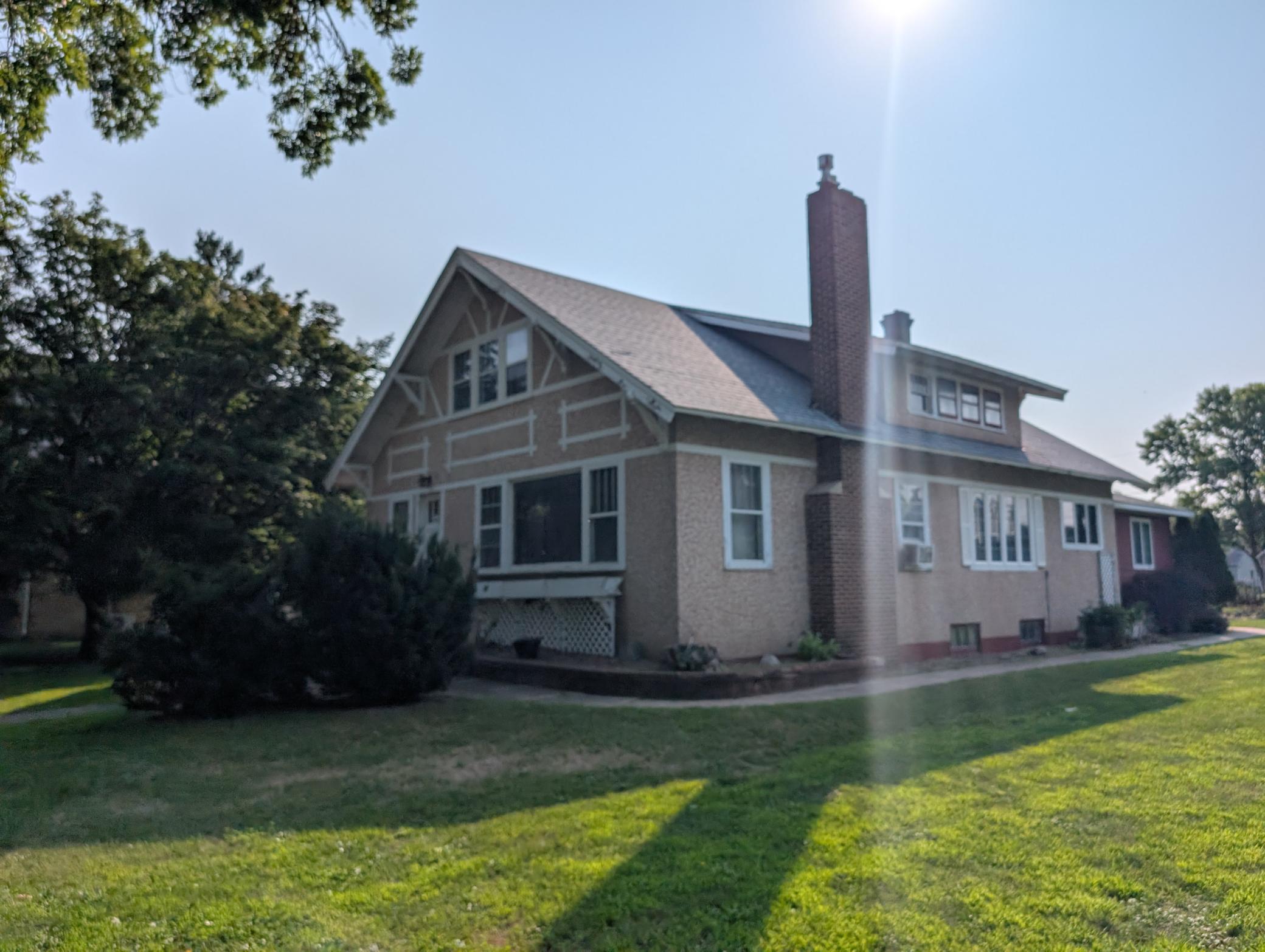 307 Saint Olaf Avenue N Property Photo 43