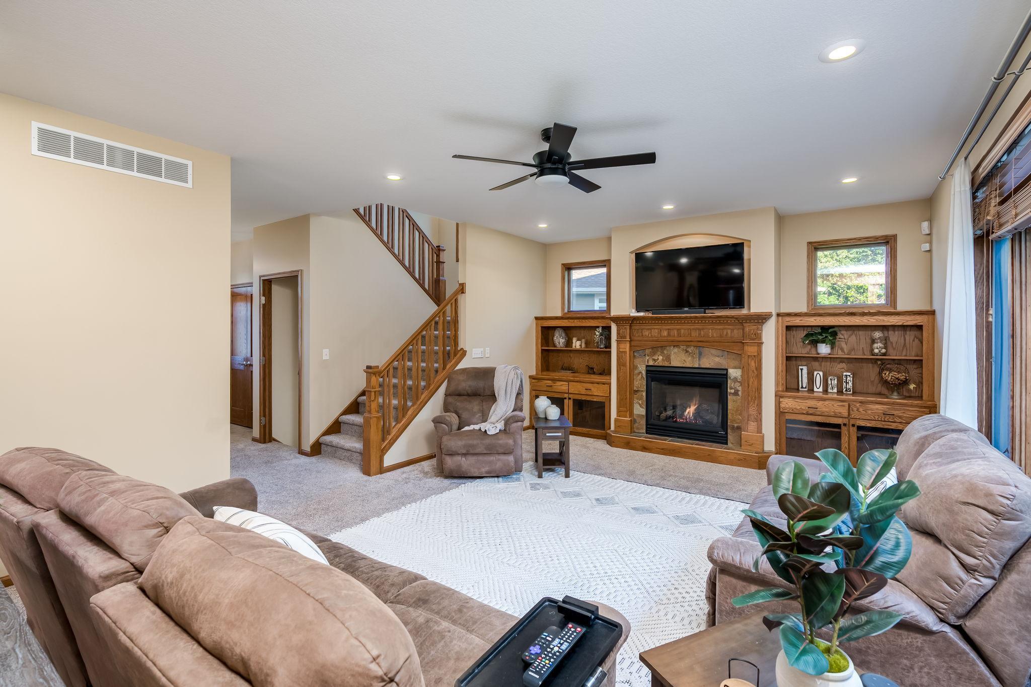 113 Oak Marsh Drive Property Photo 10
