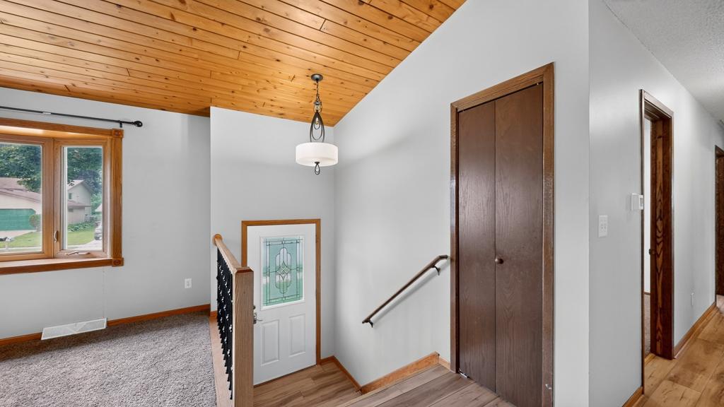 1634 7th Avenue Se Property Photo 9