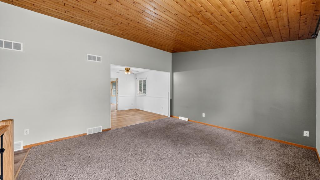1634 7th Avenue Se Property Photo 13