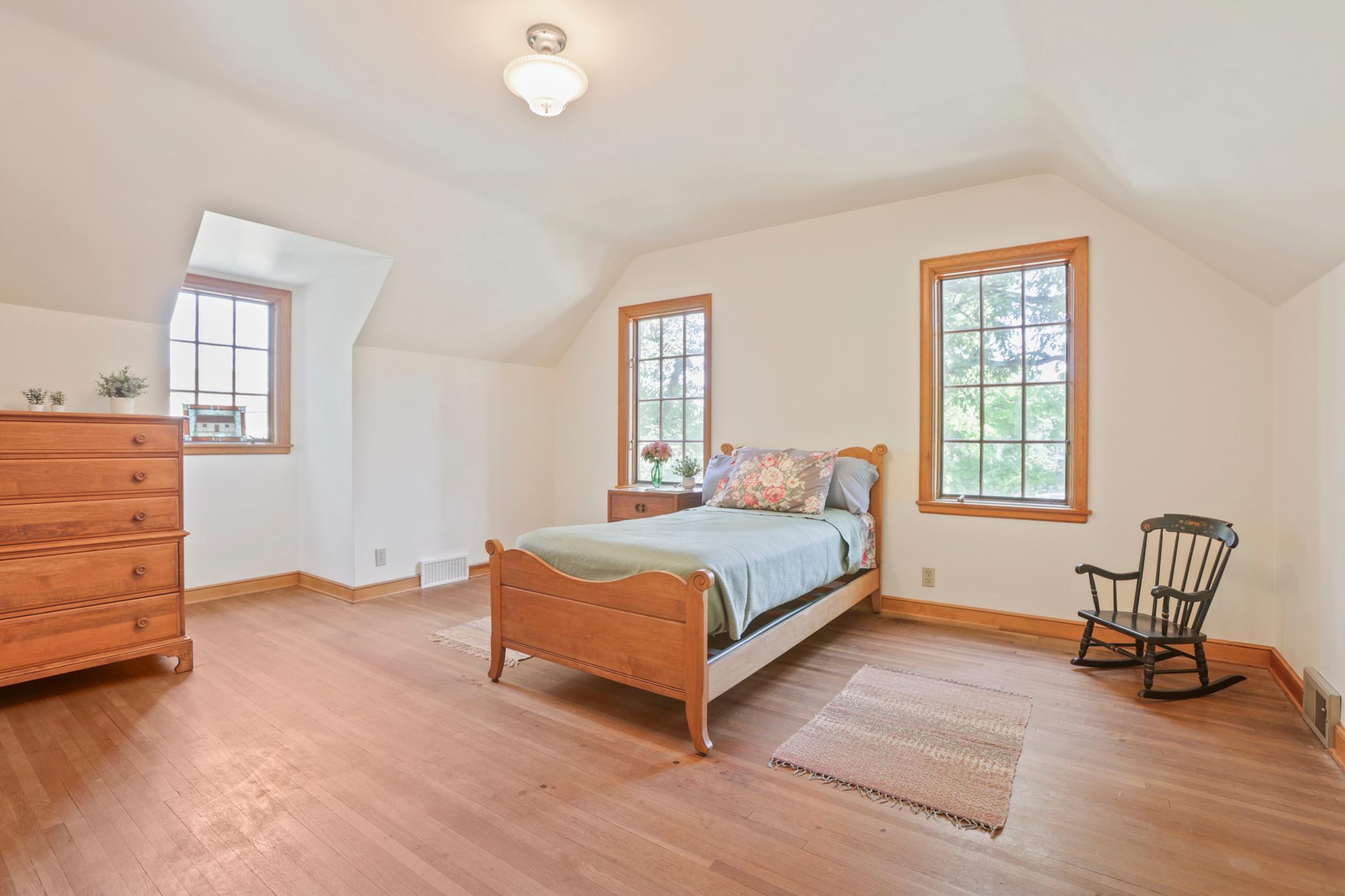 1393 Keston Street Property Photo 24