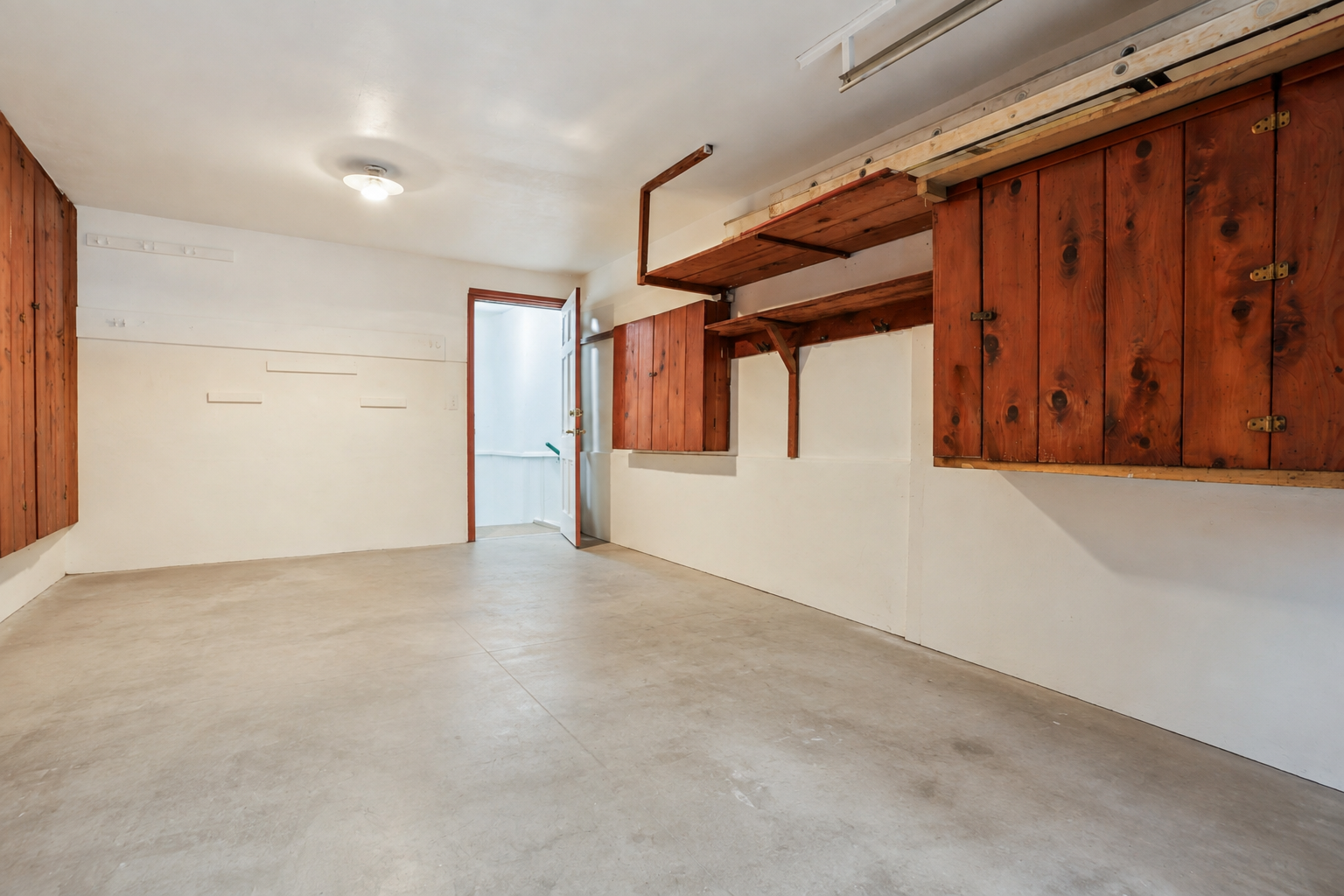 1393 Keston Street Property Photo 33