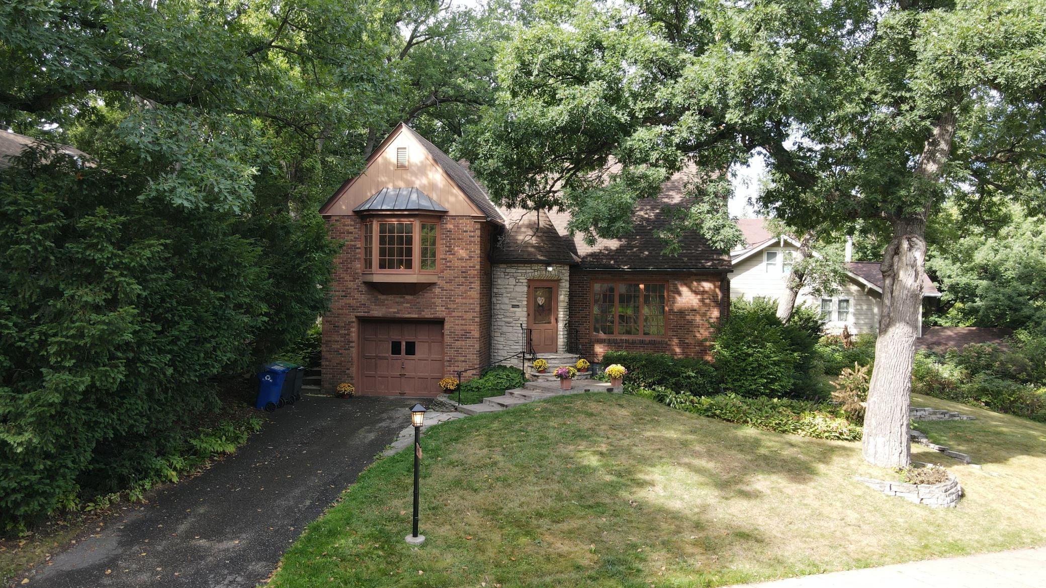 1393 Keston Street Property Photo 48