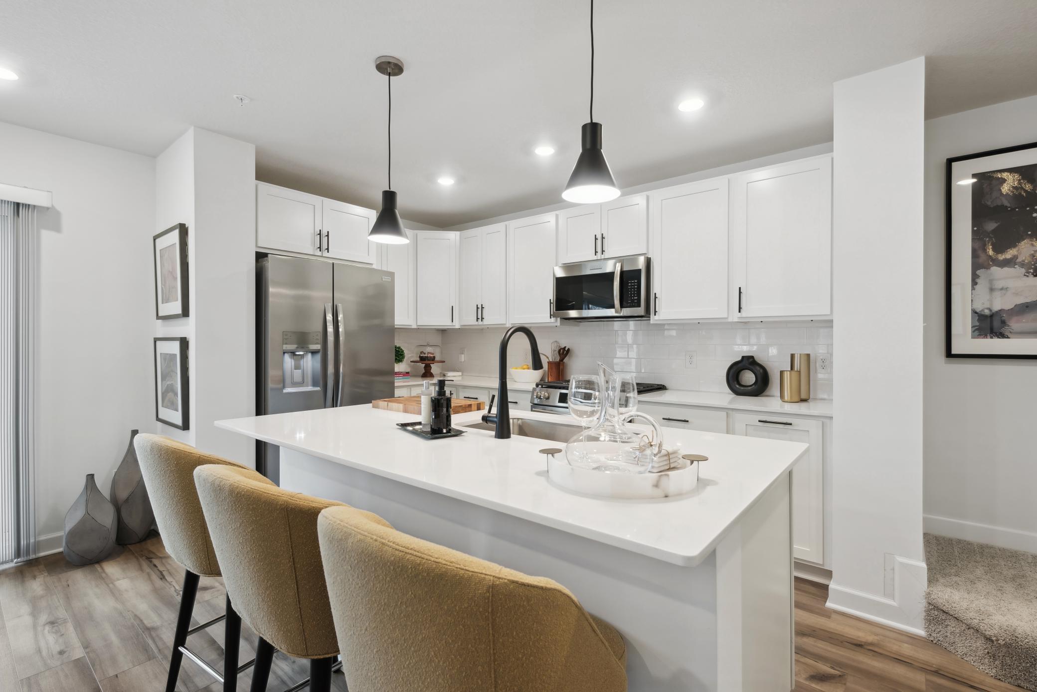 15015 Ahena Curve Property Photo 2