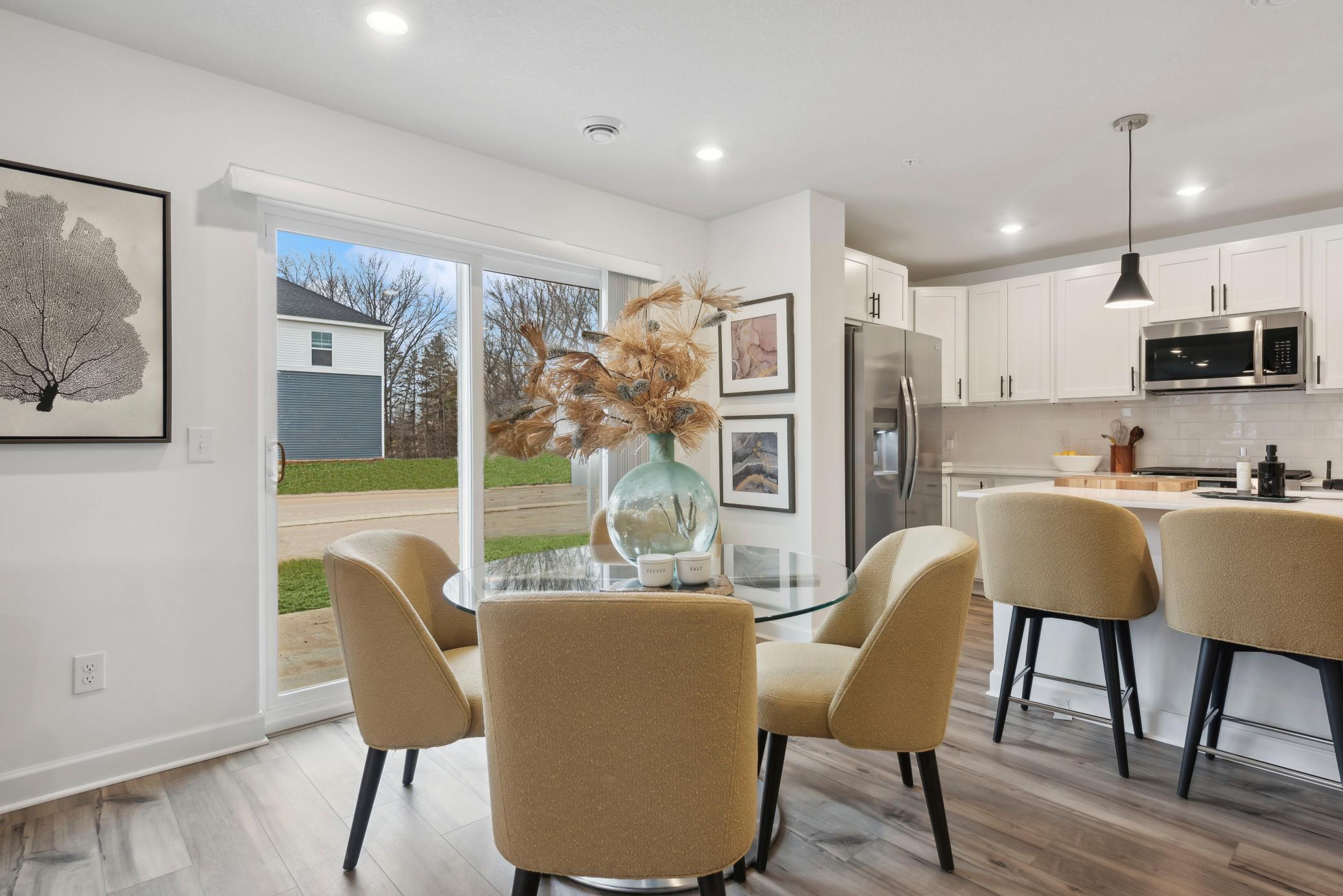 15015 Ahena Curve Property Photo 4