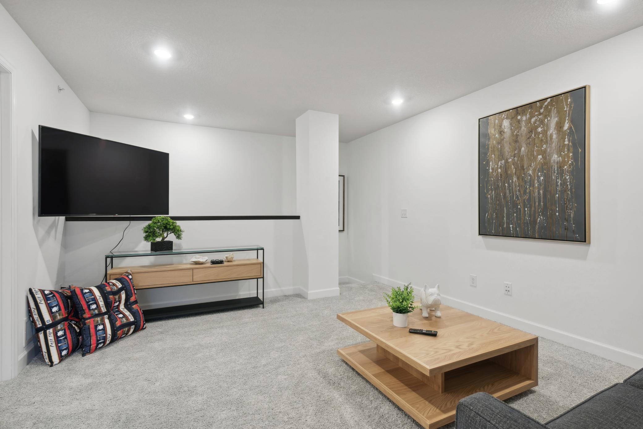 15015 Ahena Curve Property Photo 7