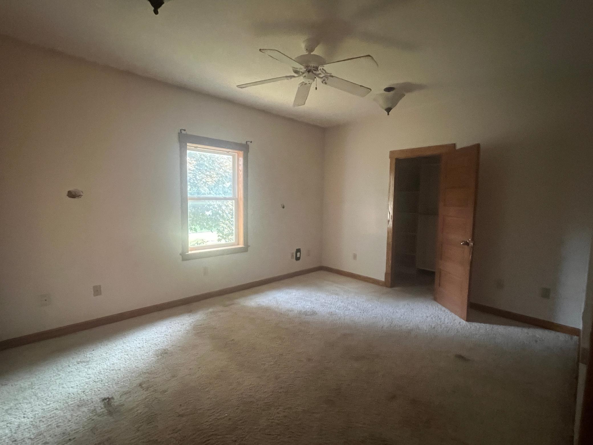 212 2nd Avenue Property Photo 14