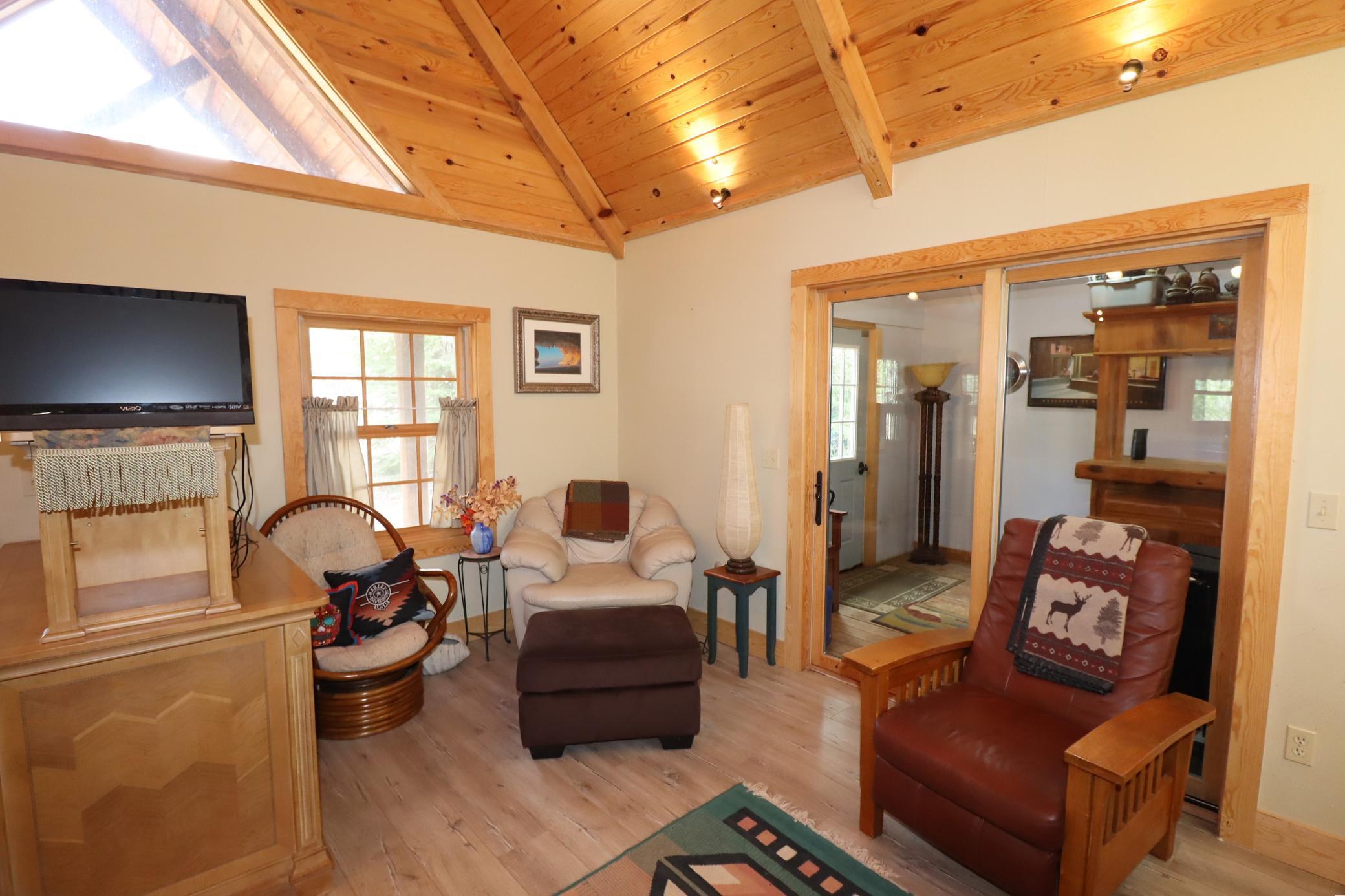 23540 State Highway 13 Property Photo 10