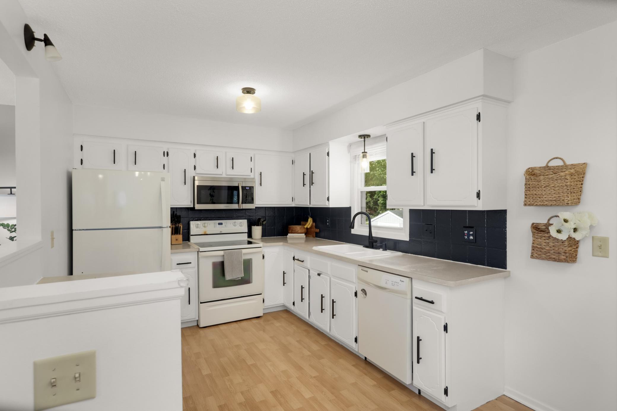 11255 Rhode Island Avenue N Property Photo 14