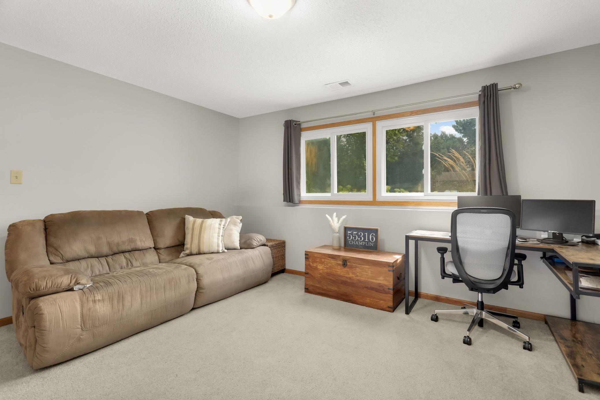 11255 Rhode Island Avenue N Property Photo 24