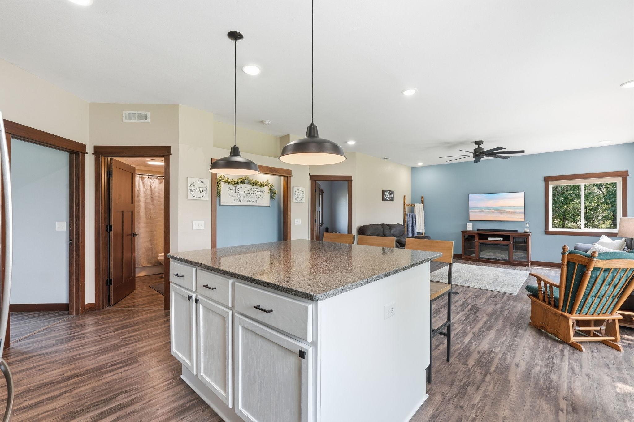 806 248th Street Property Photo 11