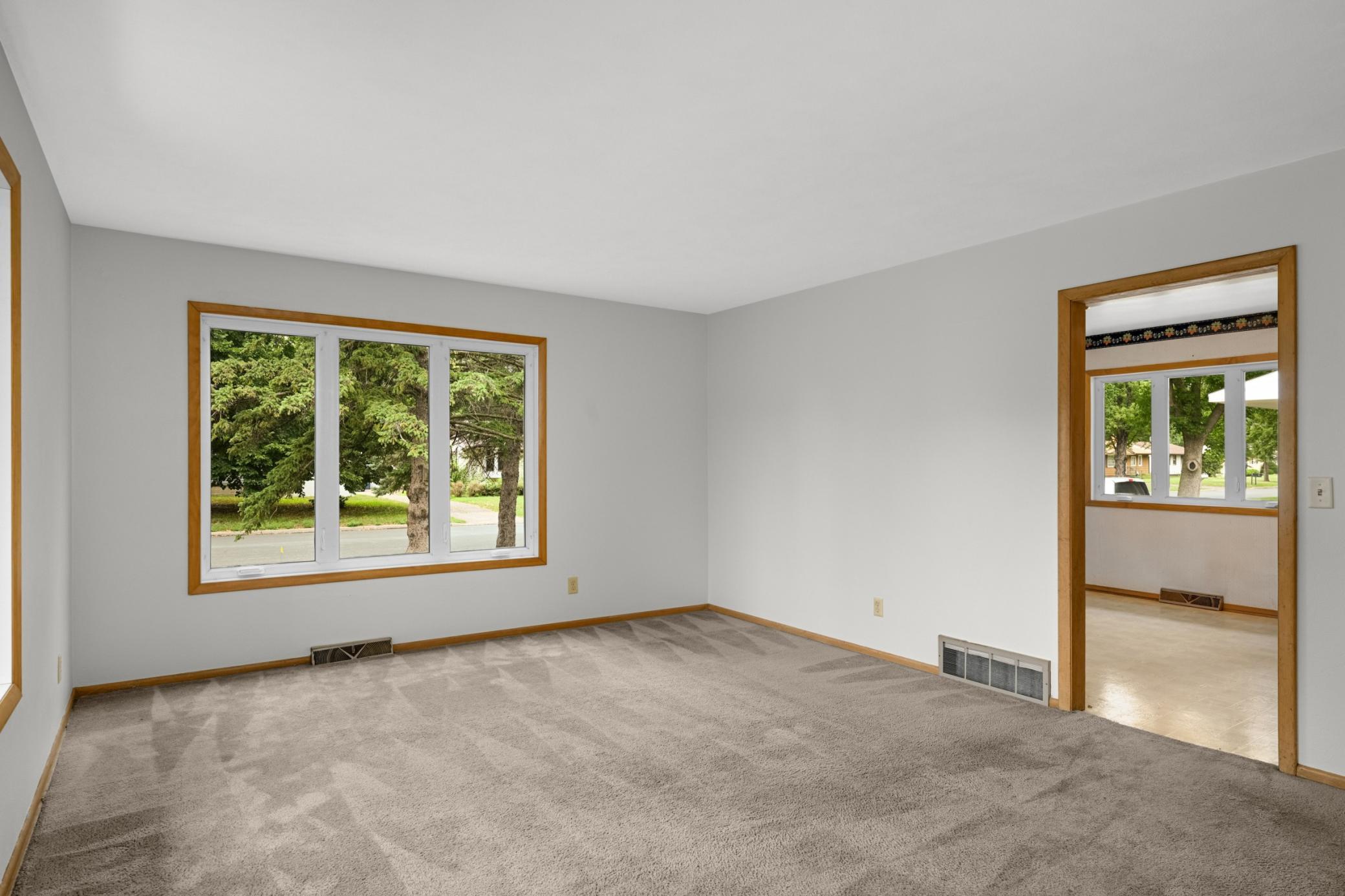 1735 4th Street Property Photo 6